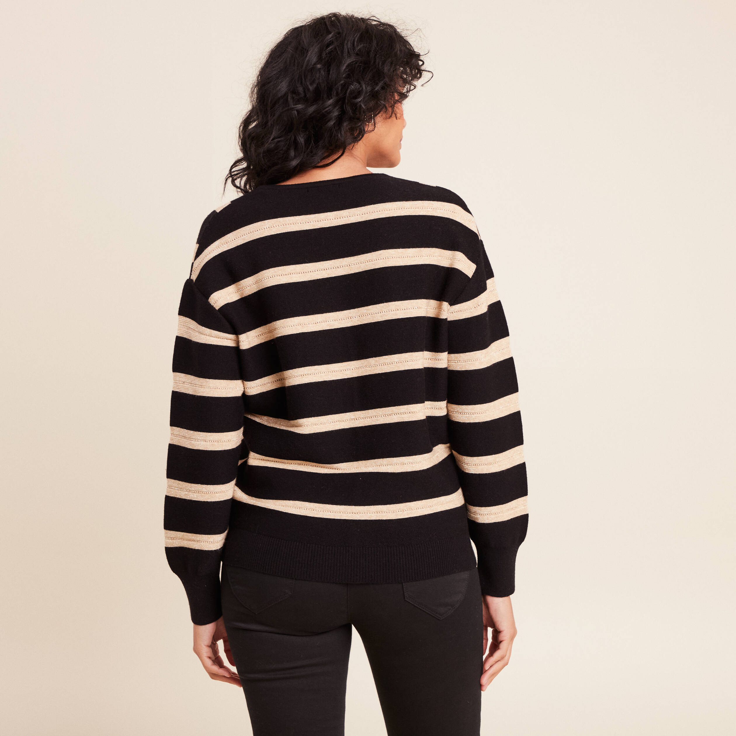 Pull droit court col v manches longues bleu femme