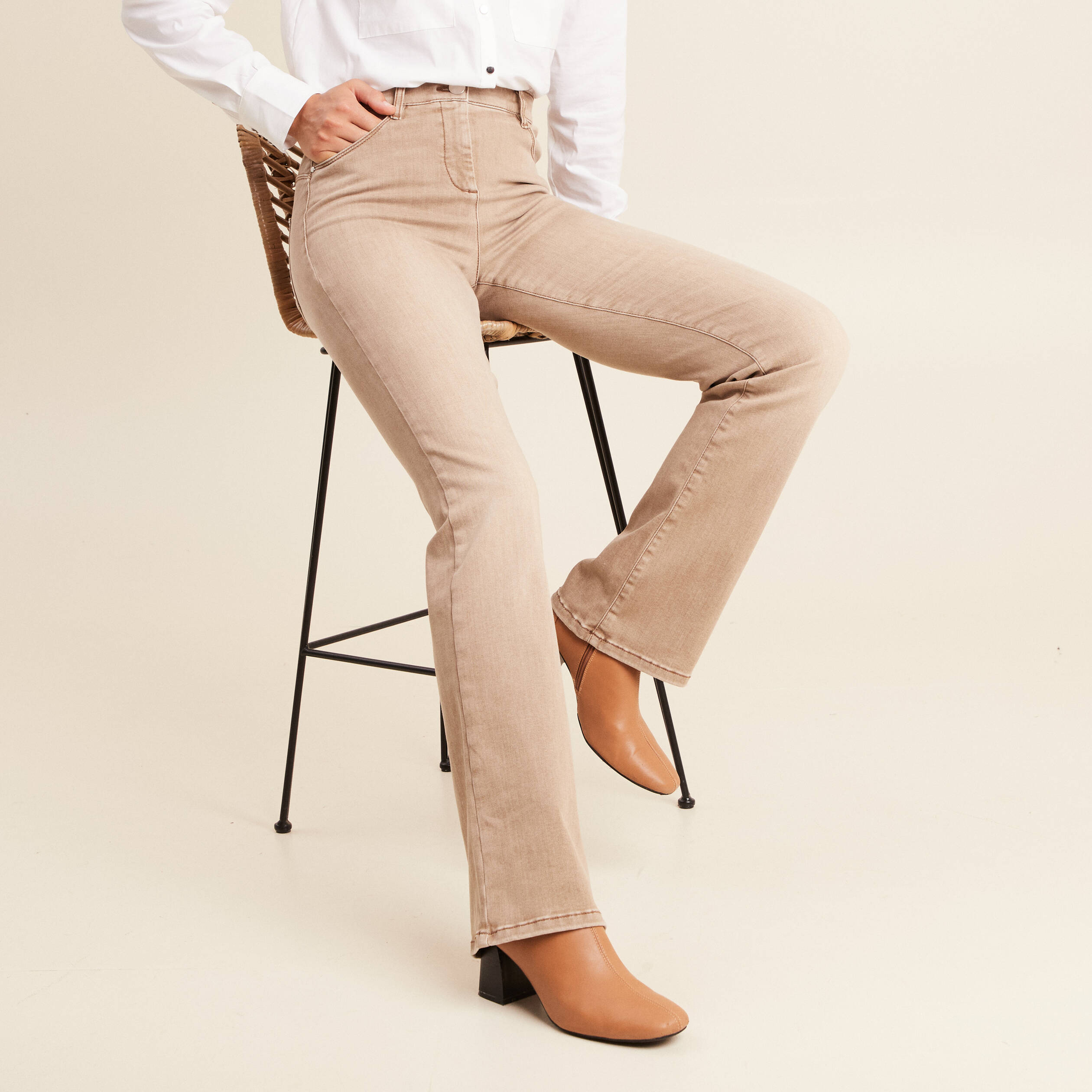 Leger Bootcut Breal Pantalon Taille Basculee Jean Magique Bootcut