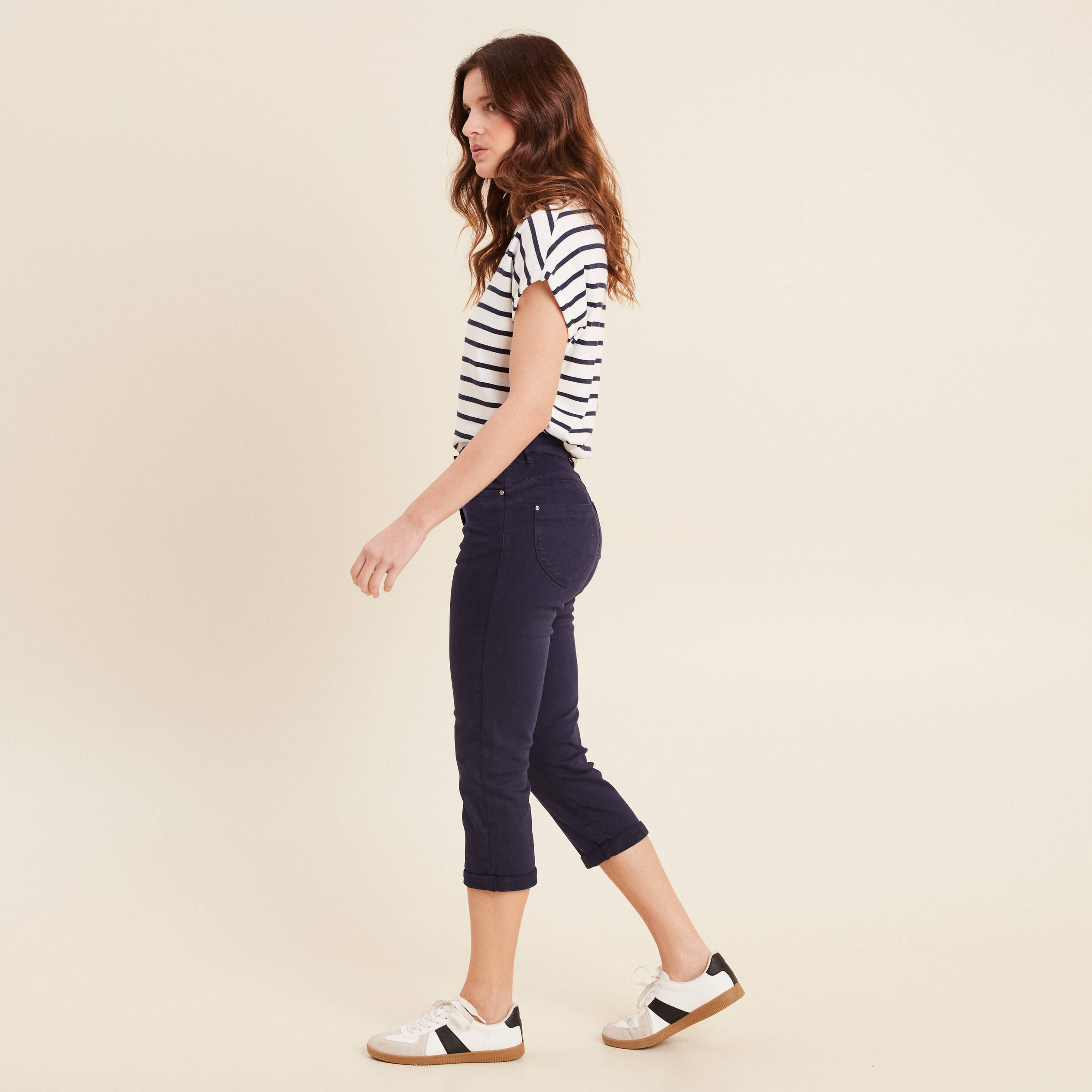 Pantacourt magique L'Unique ajust&eacute; bleu marine femme
