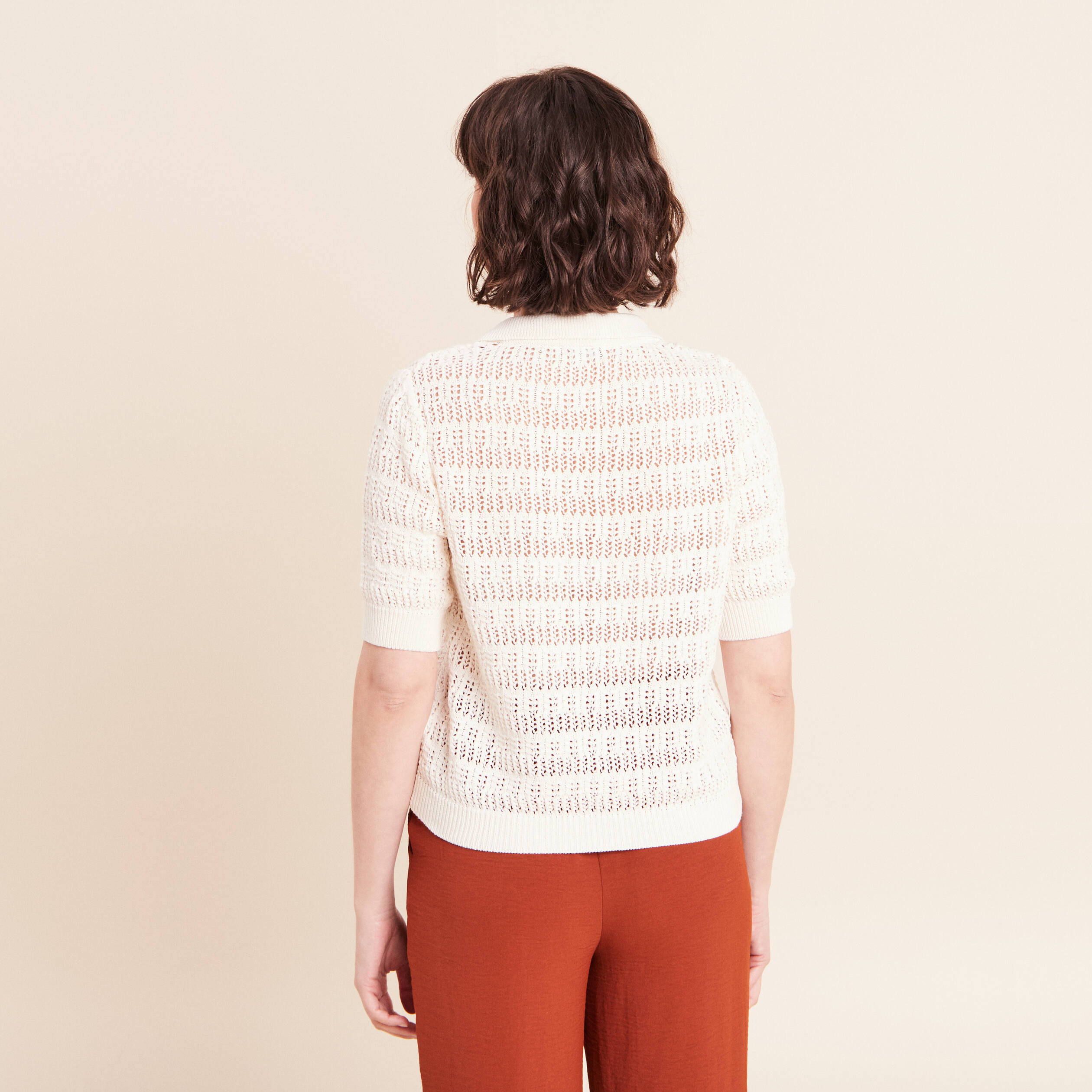 Pull col chemise manches courtes ecru femme