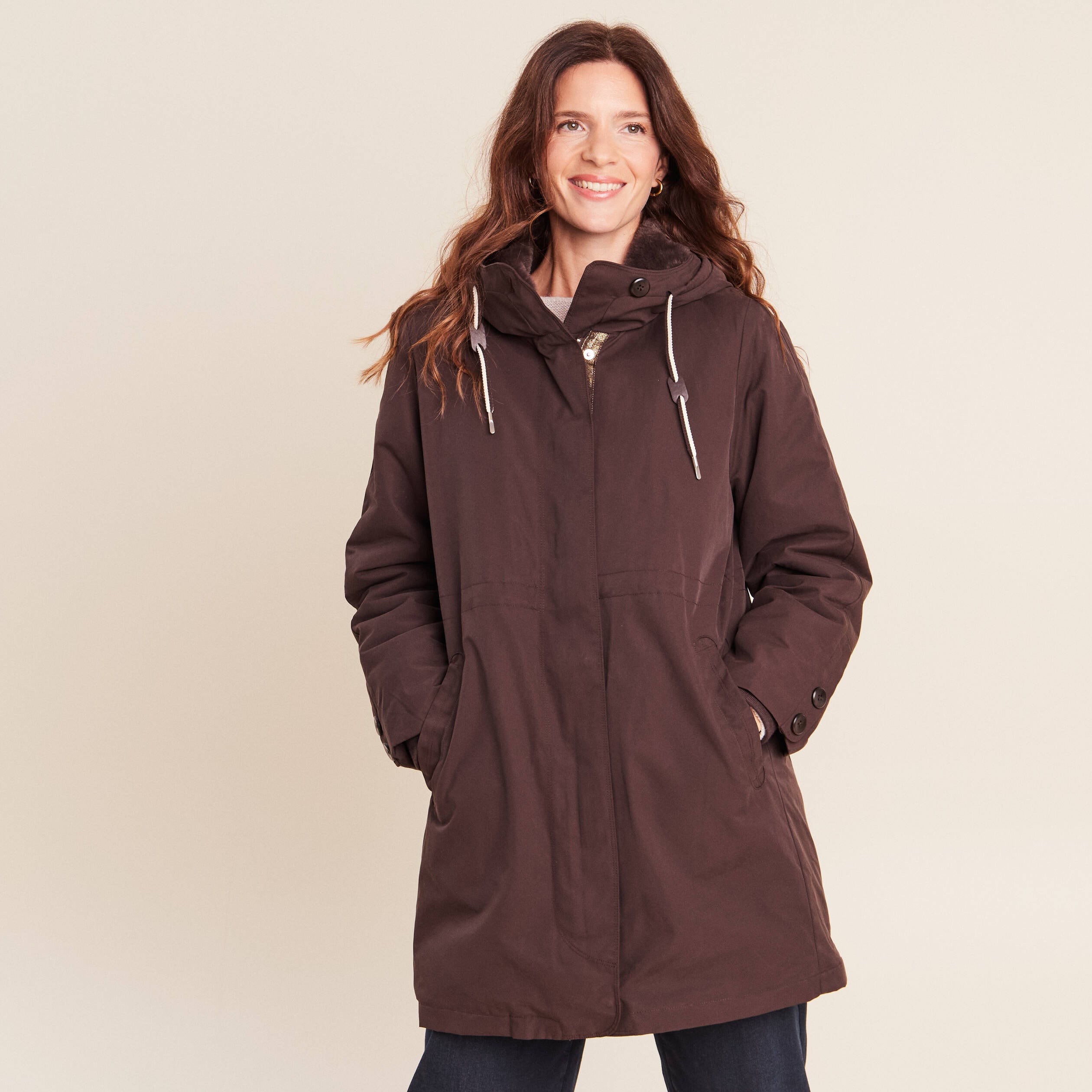 Parka &agrave; capuche taille ajustable marron fonc&eacute; femme