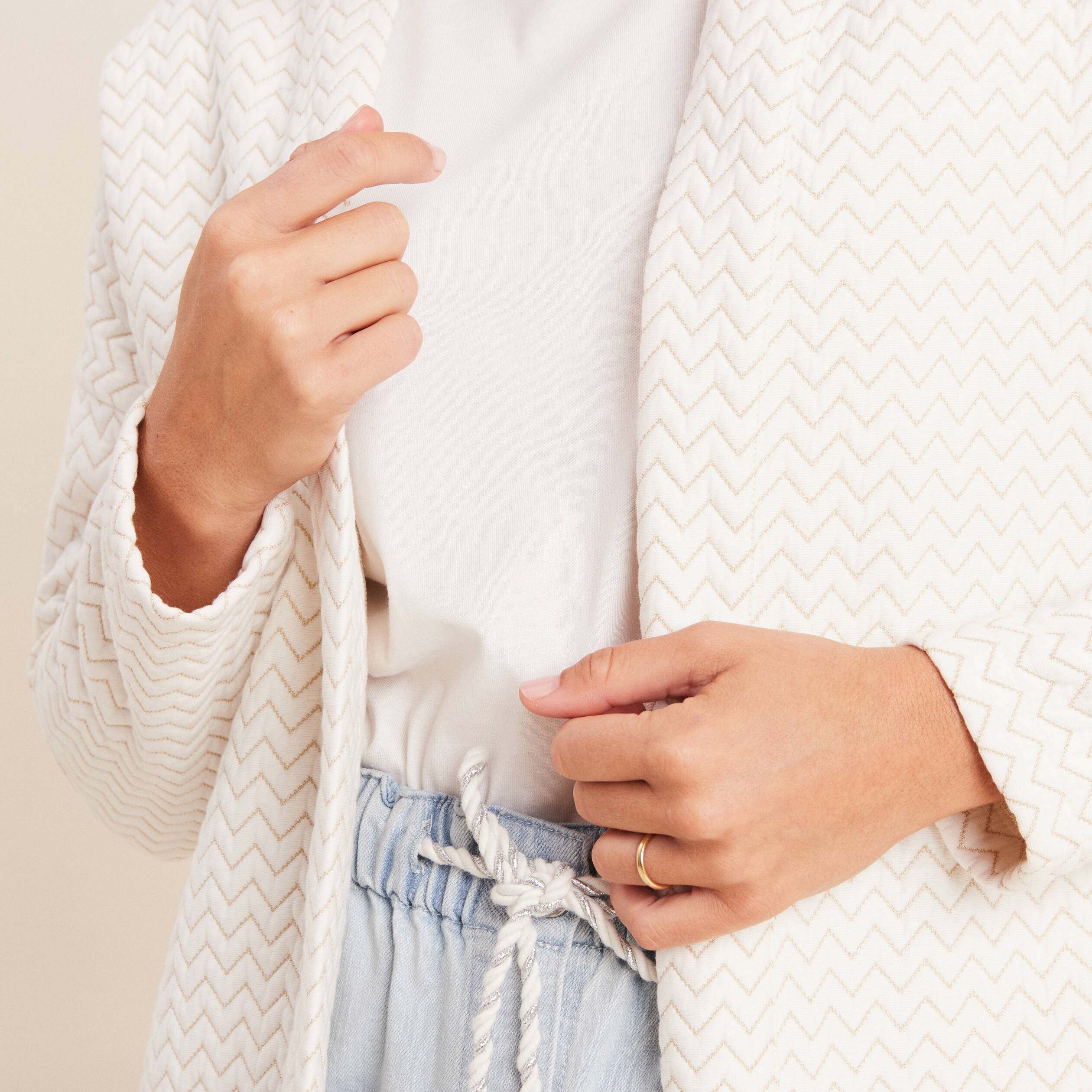Veste matelassée col châle ecru femme