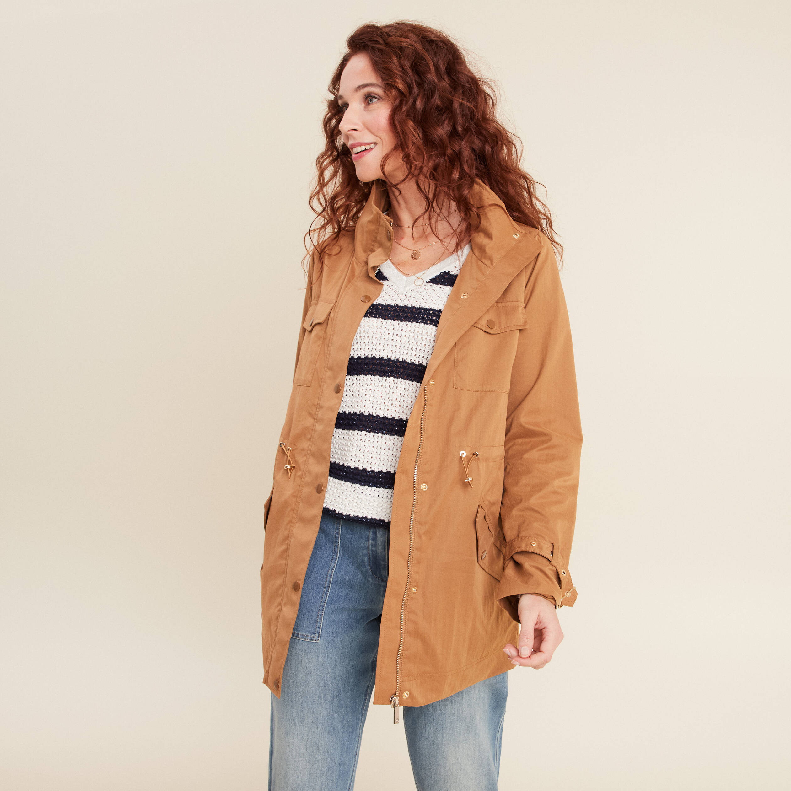 Parka cintrée col montant marron femme