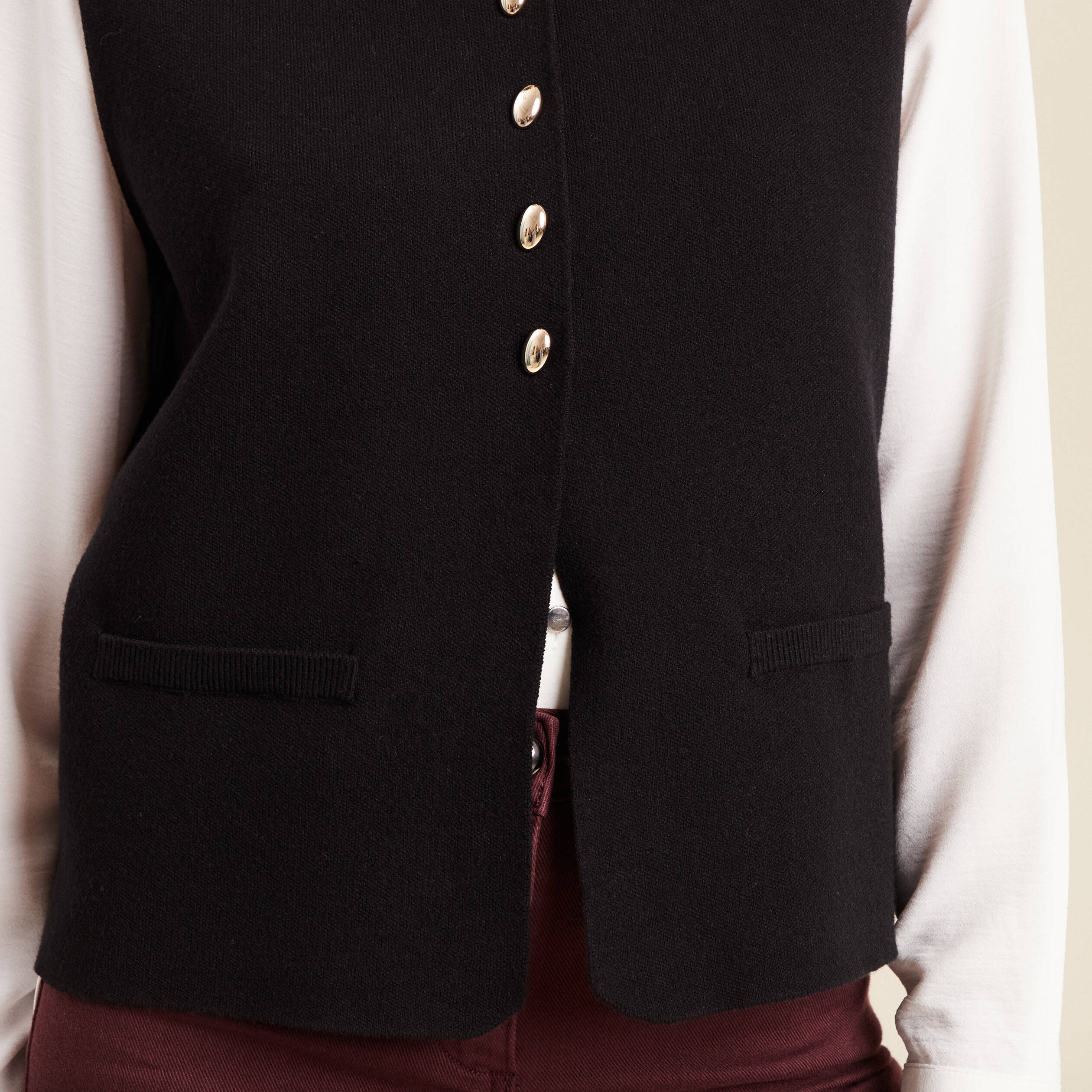 gilet droit court sans manches col rond noir femme gilet droit court sans manches col rond noir femme