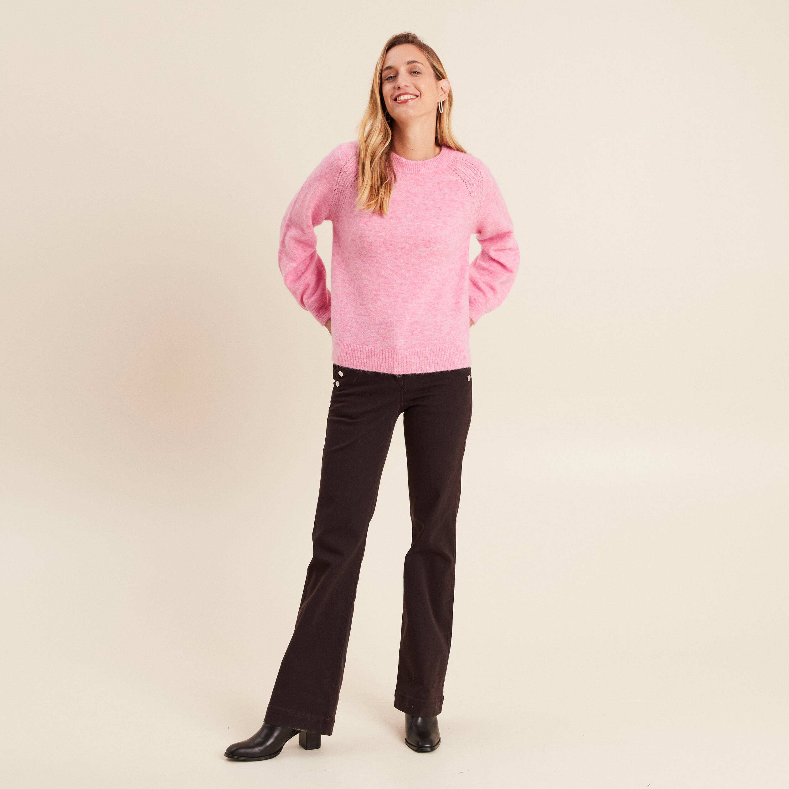 Pantalon coupe bootcut &agrave; pont marron fonc&eacute; femme
