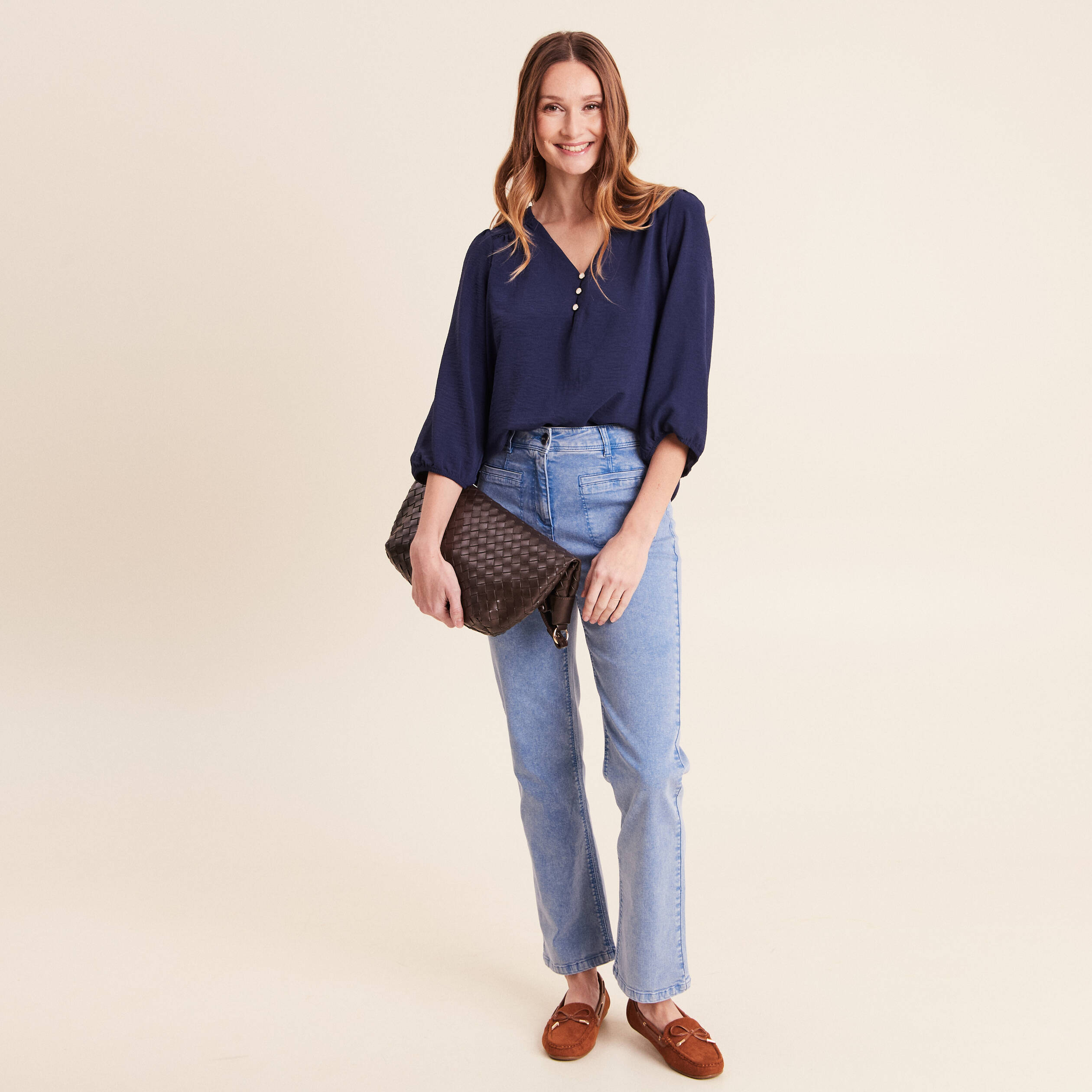 Blouse col v manches 3/4 fluide bleu marine femme
