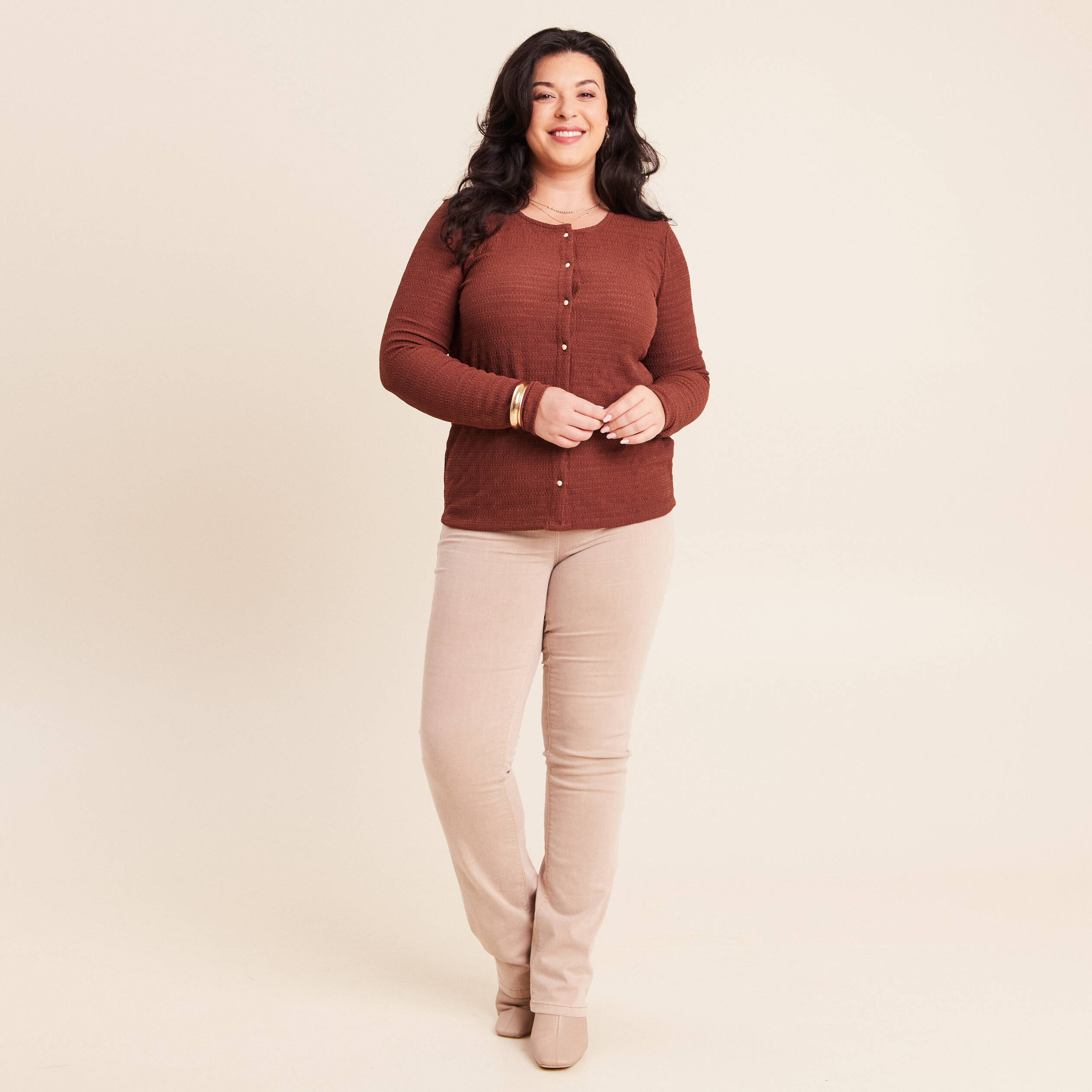 T-shirt manches longues aspect dentelle marron femme