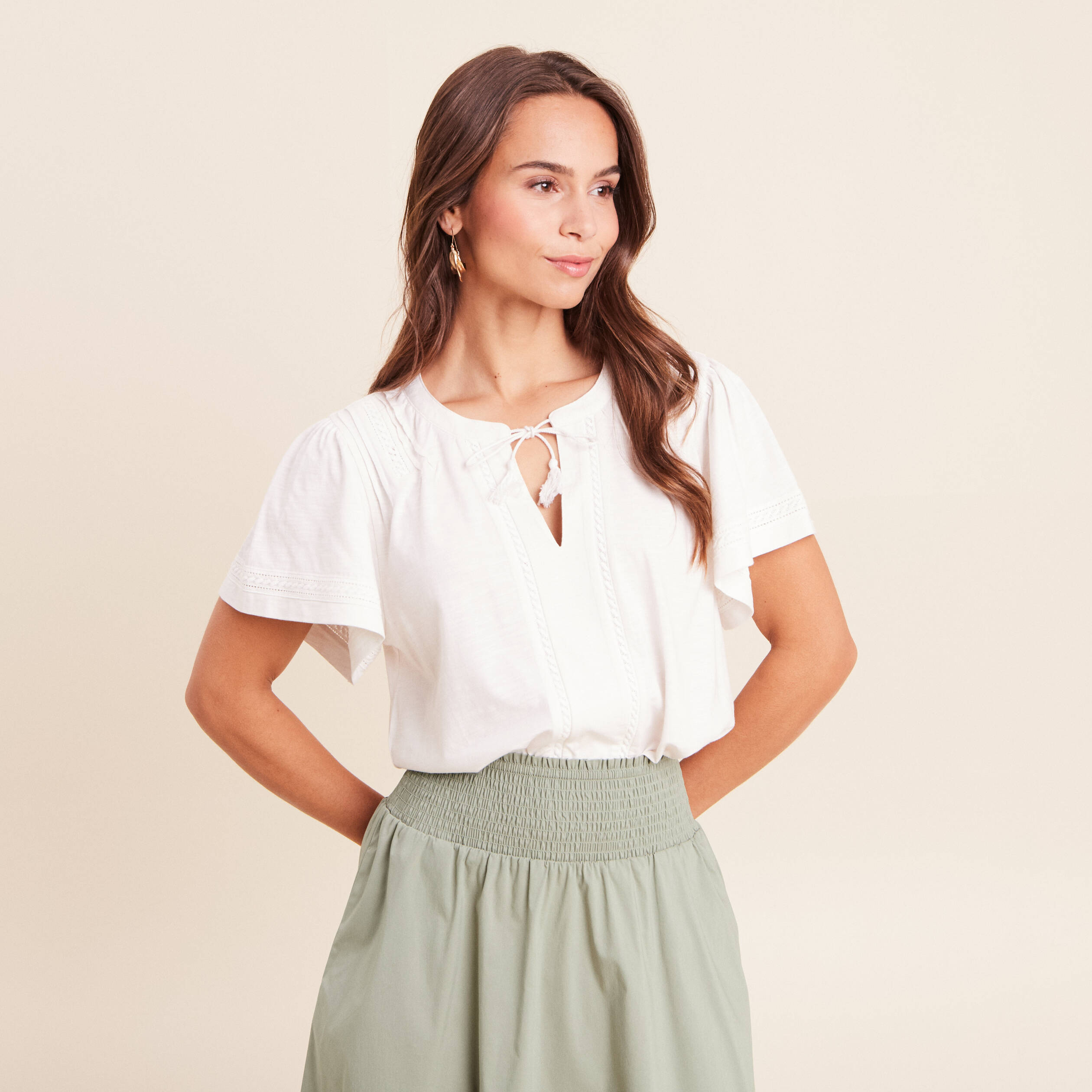 Blouse col tunisien manches courtes ecru femme
