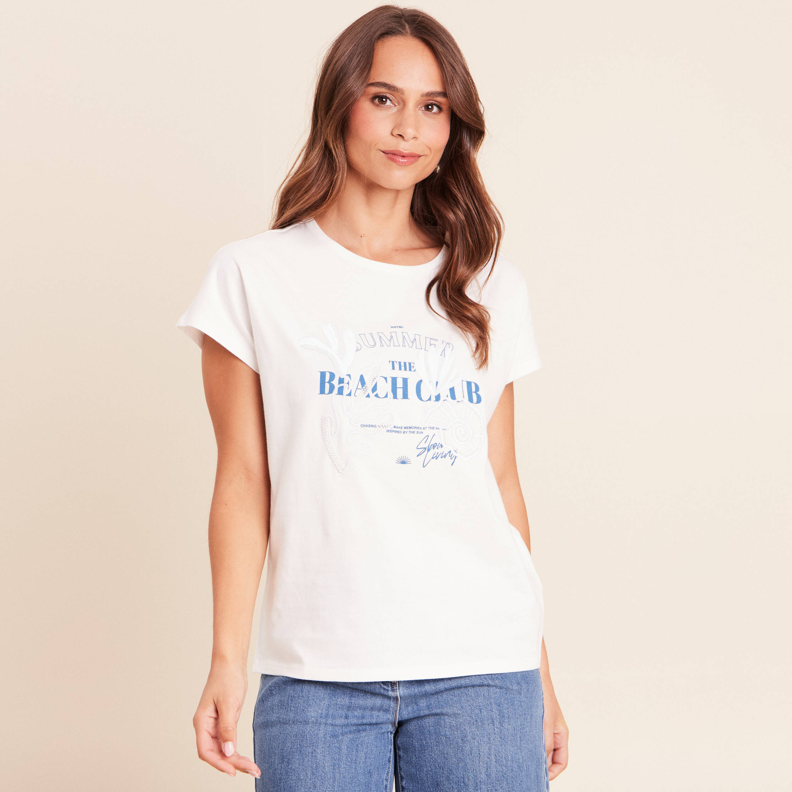 T-shirt col rond manches courtes brod&eacute; ecru femme
