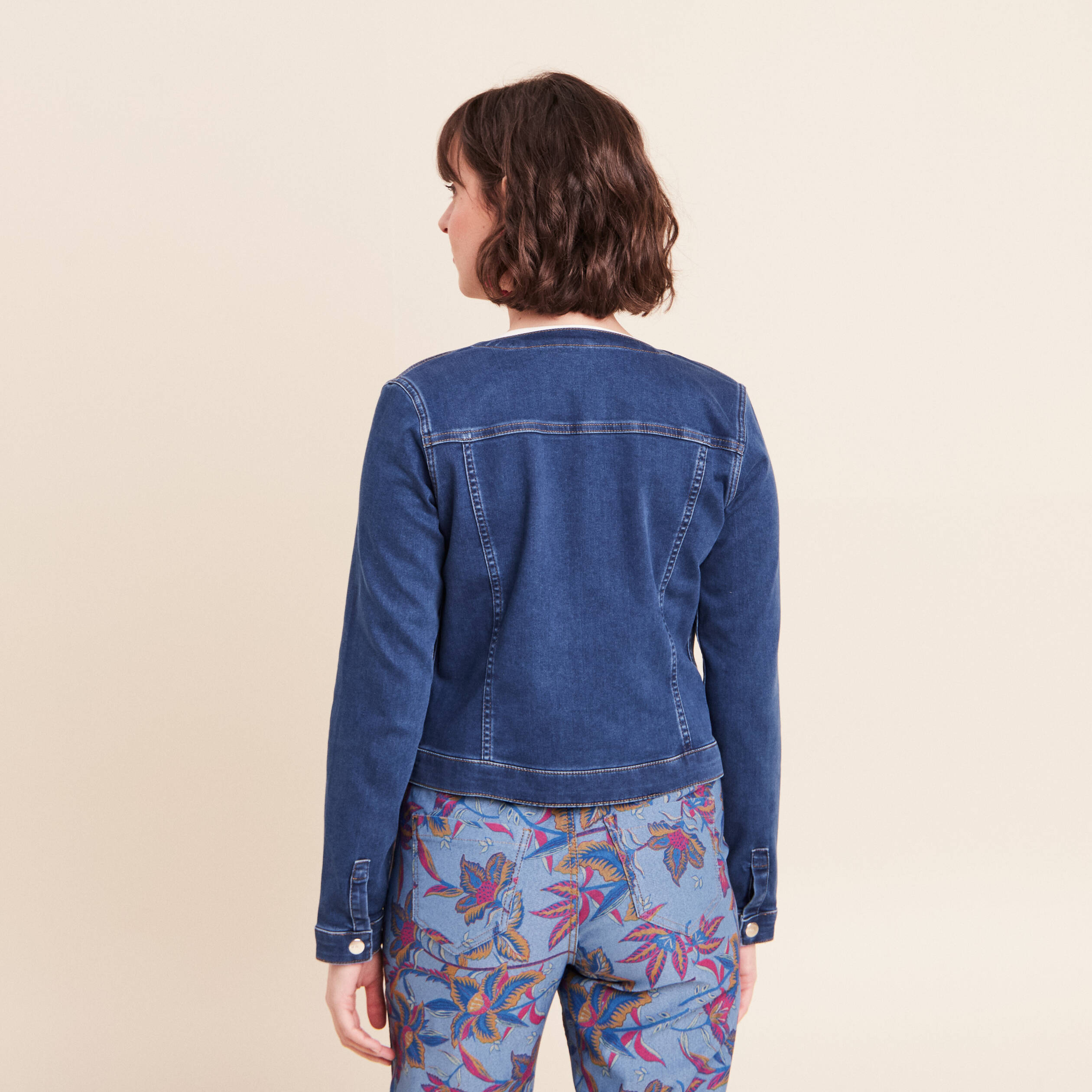 Veste r&eacute;versible cintr&eacute;e en jean bleu femme