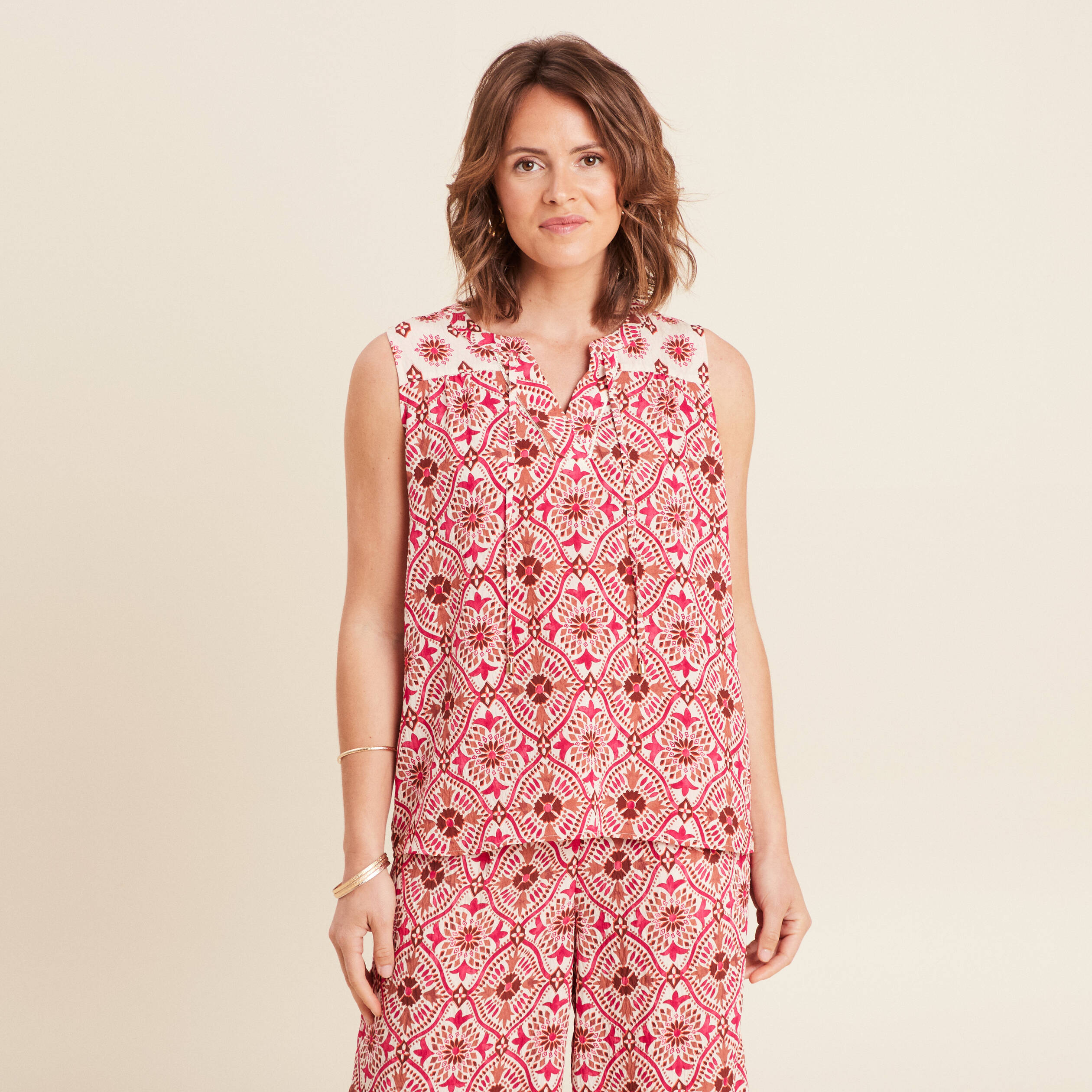 Blouse fluide sans manches rose femme