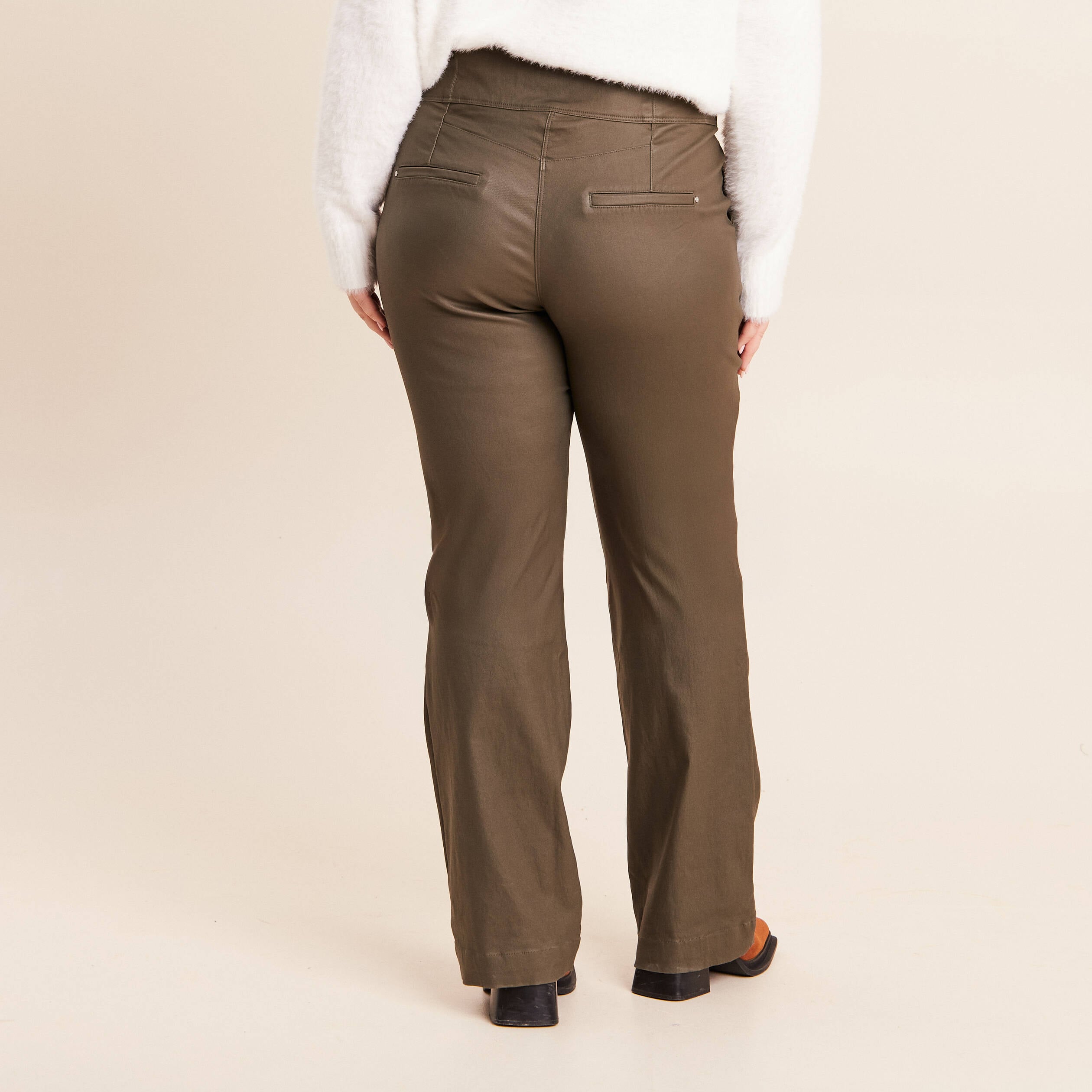 Pantalon bootcut enduit taille haute vert kaki femme