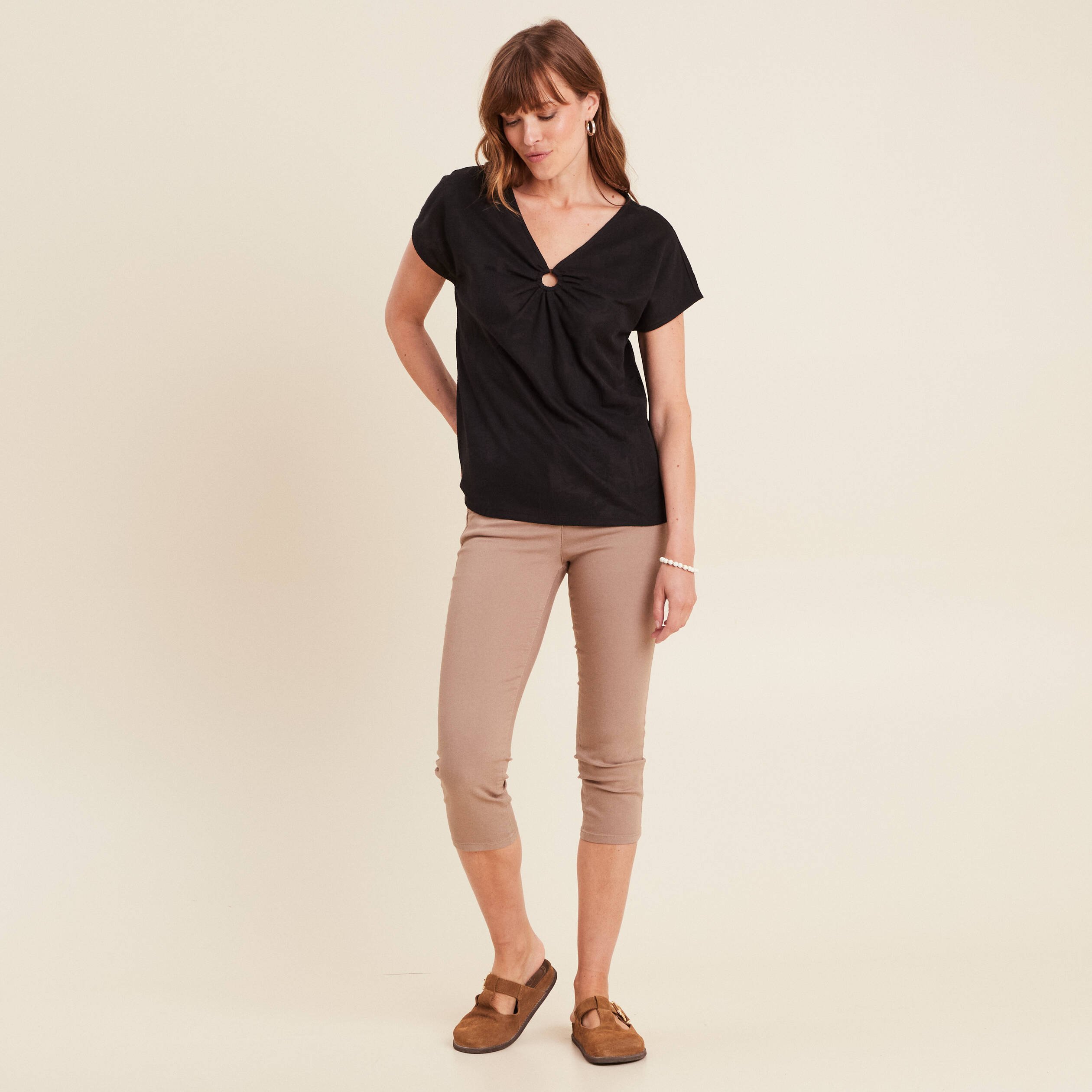 top col v manches courtes noir femme Top col V manches courtes noir femme