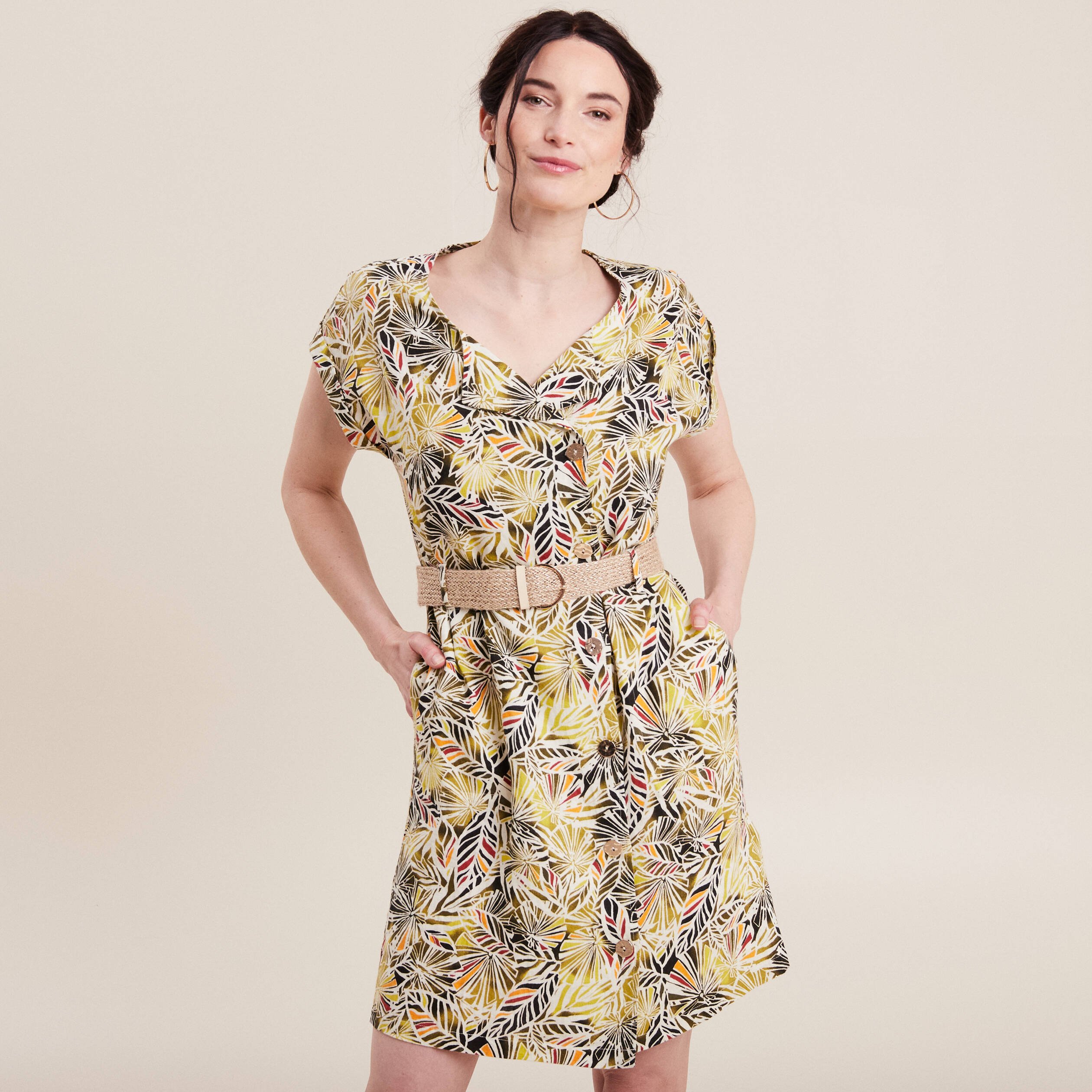 Robe droite ceinturée vert femme