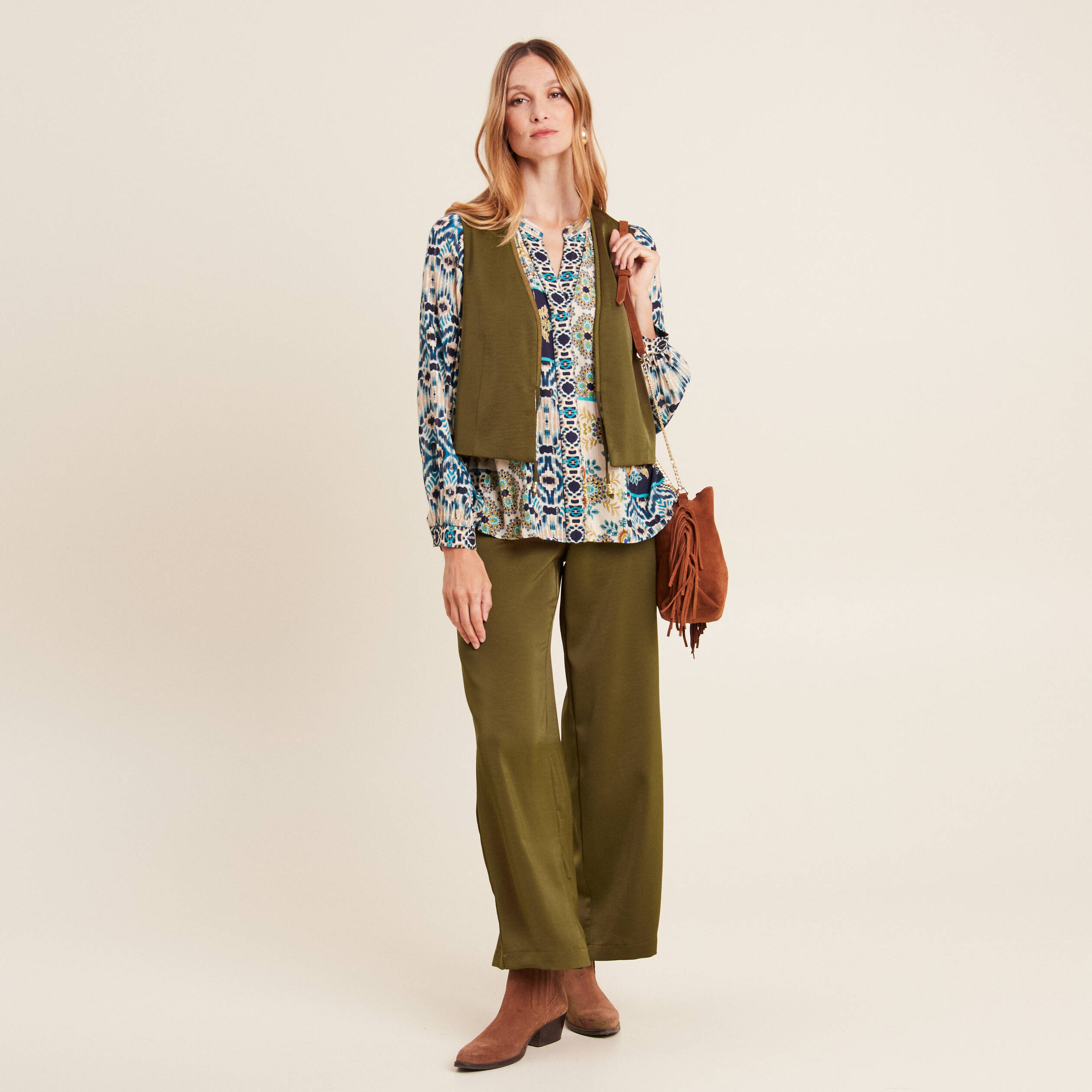 Veston sans manches satin vert olive femme
