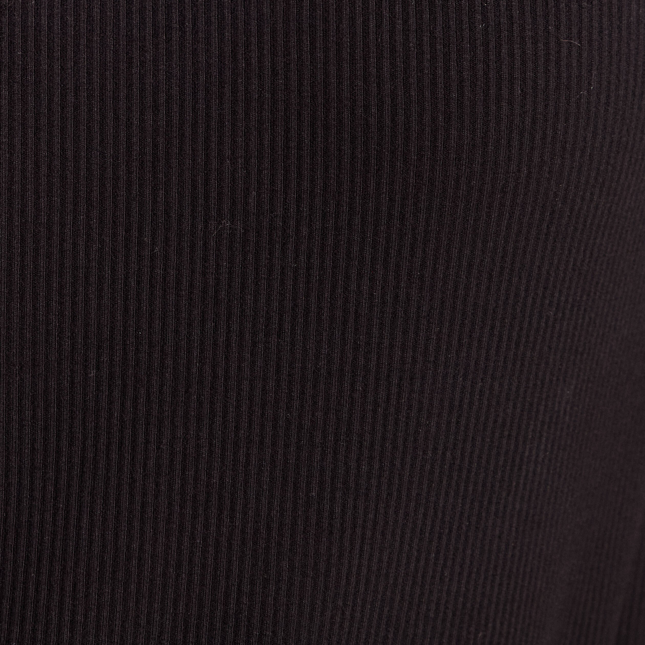 T-shirt cintr&eacute; col montant dentelle noir femme
