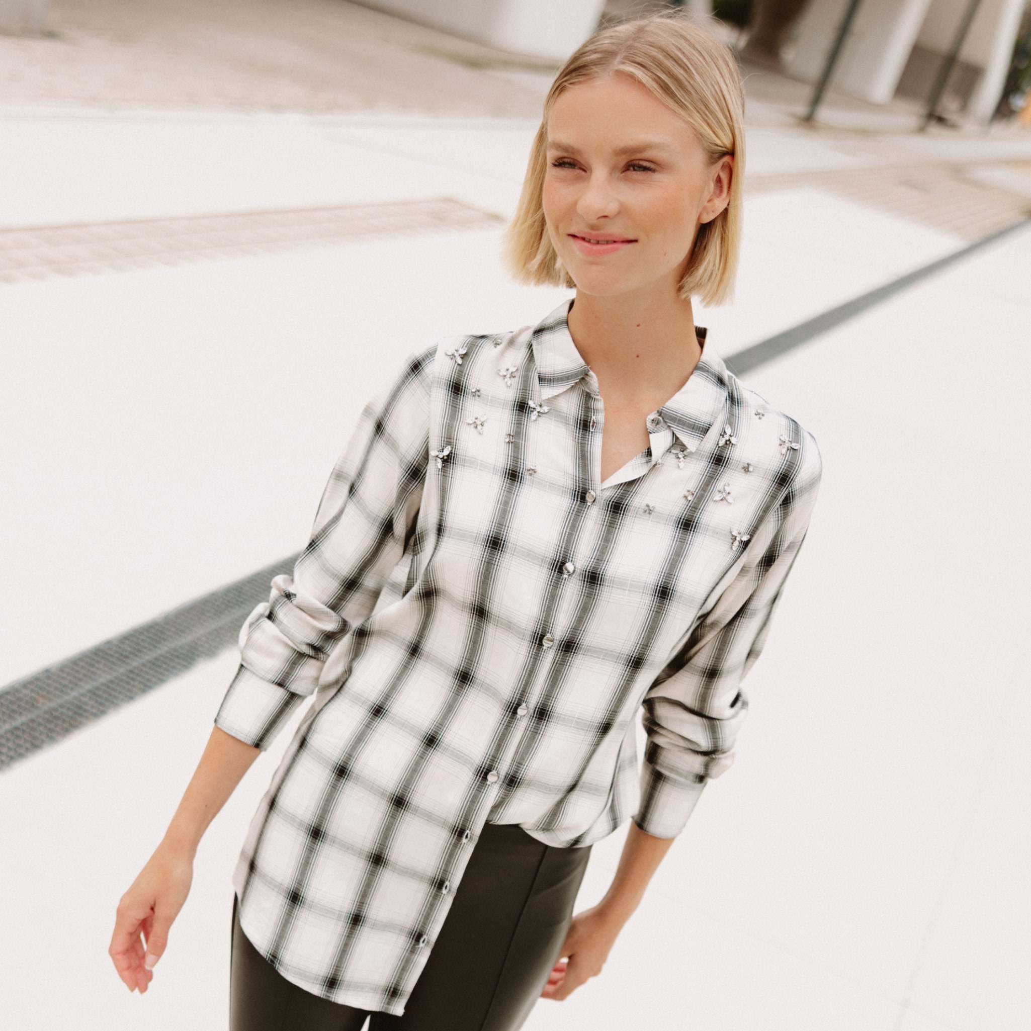 Tunique fluide col chemise blanc femme