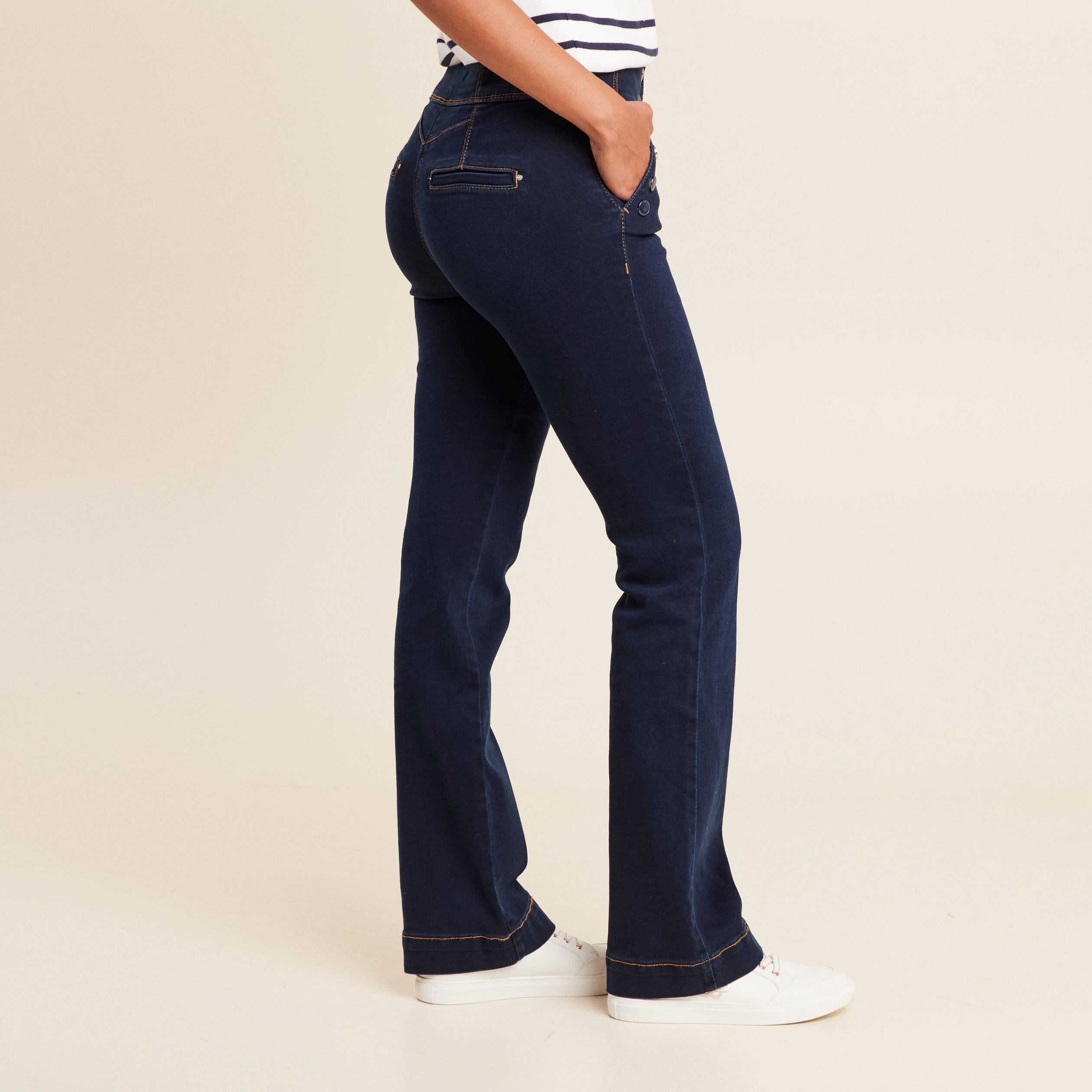 jean bootcut taille haute denim brut femme Jean bootcut taille haute denim brut femme