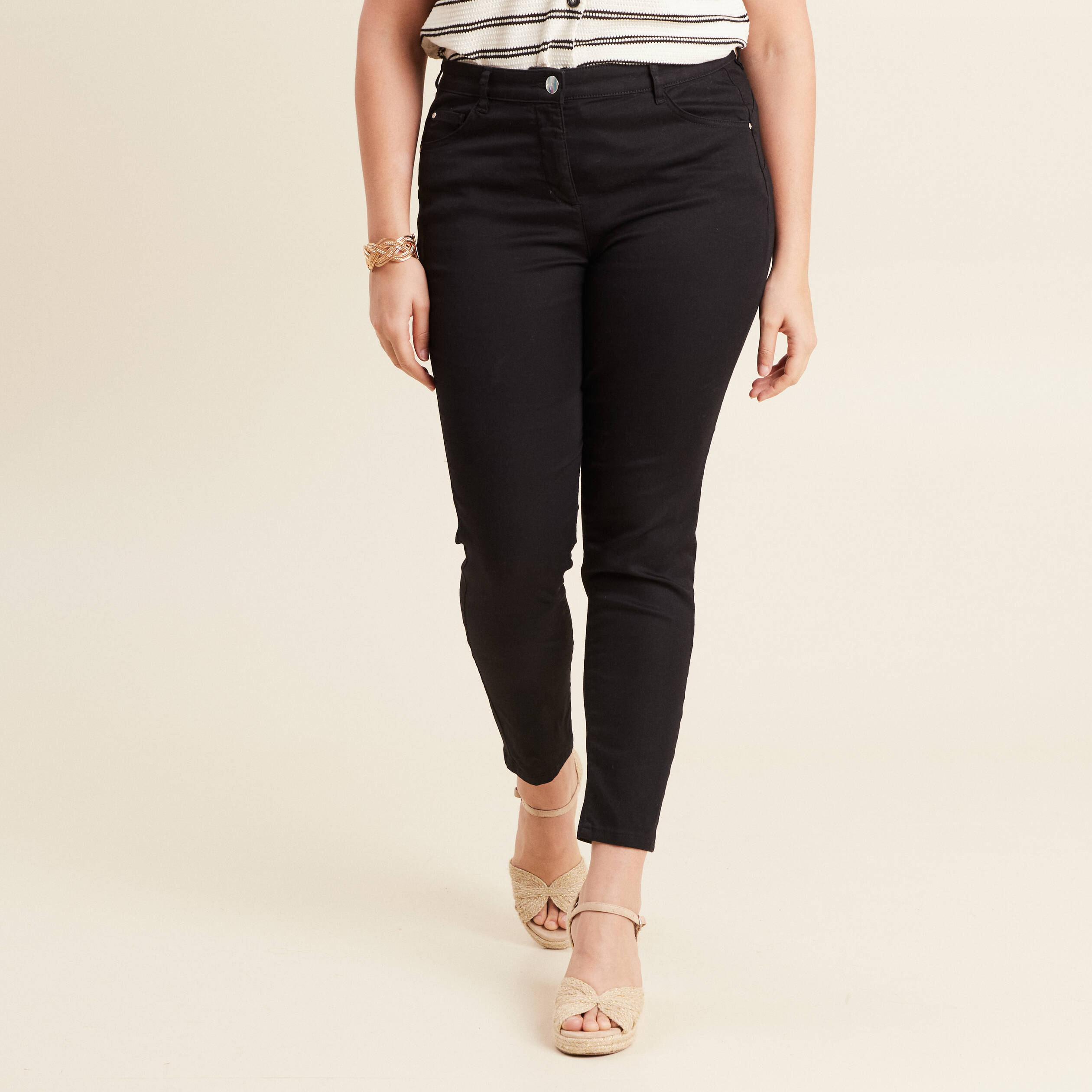 Pantalon magique Le L&eacute;ger coupe ajust&eacute;e noir femme