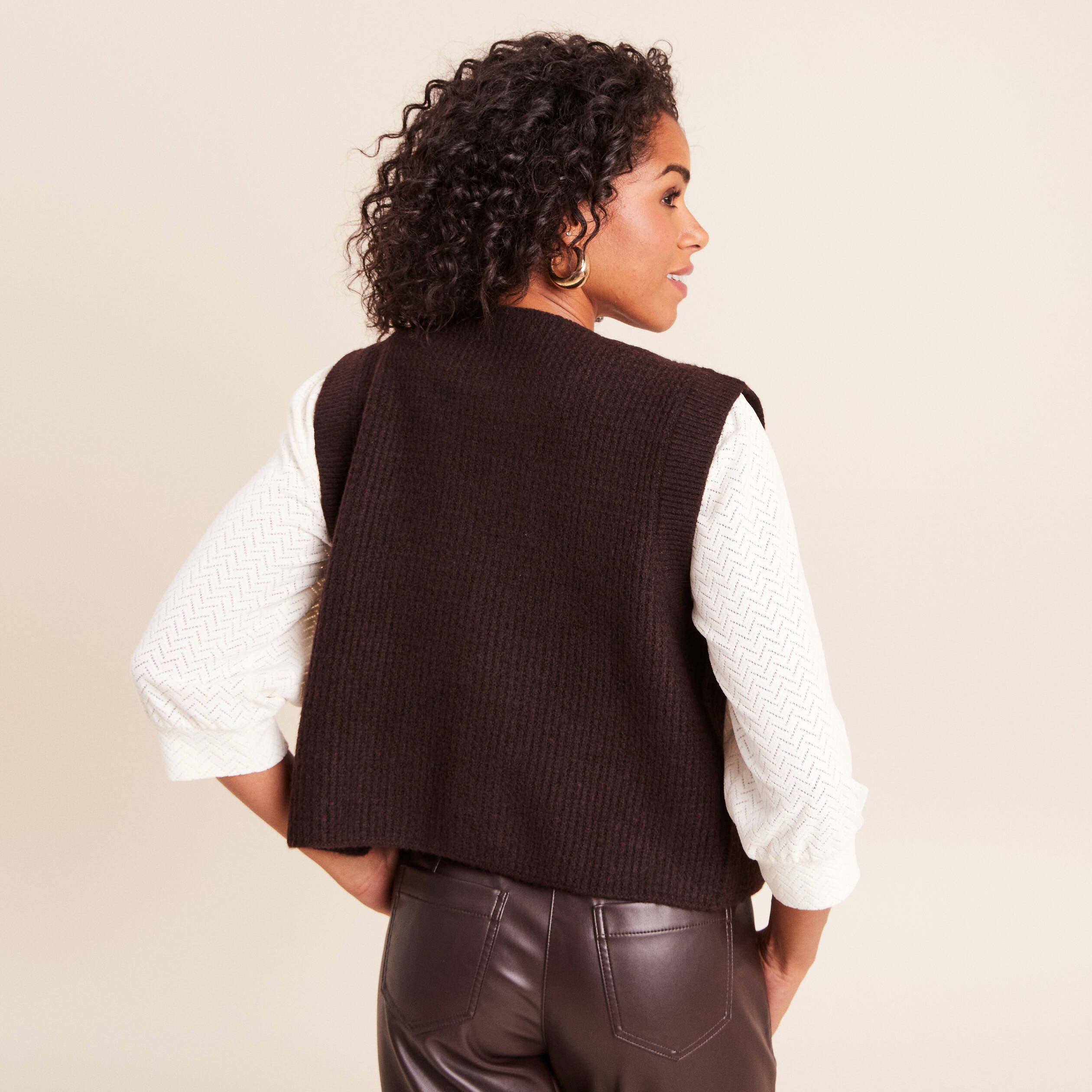 Gilet sans manches marron fonc&eacute; femme