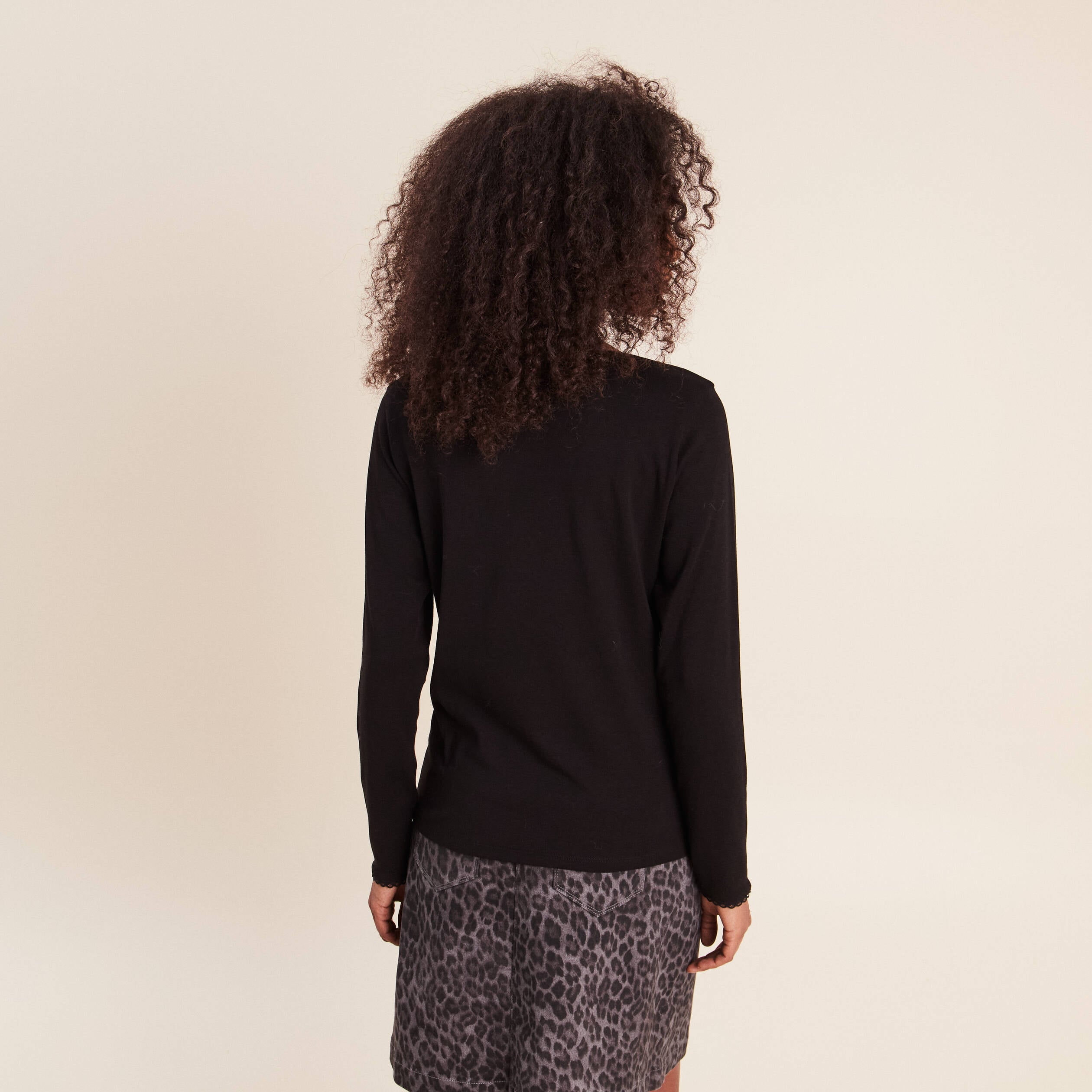 T-shirt manches longues noir femme