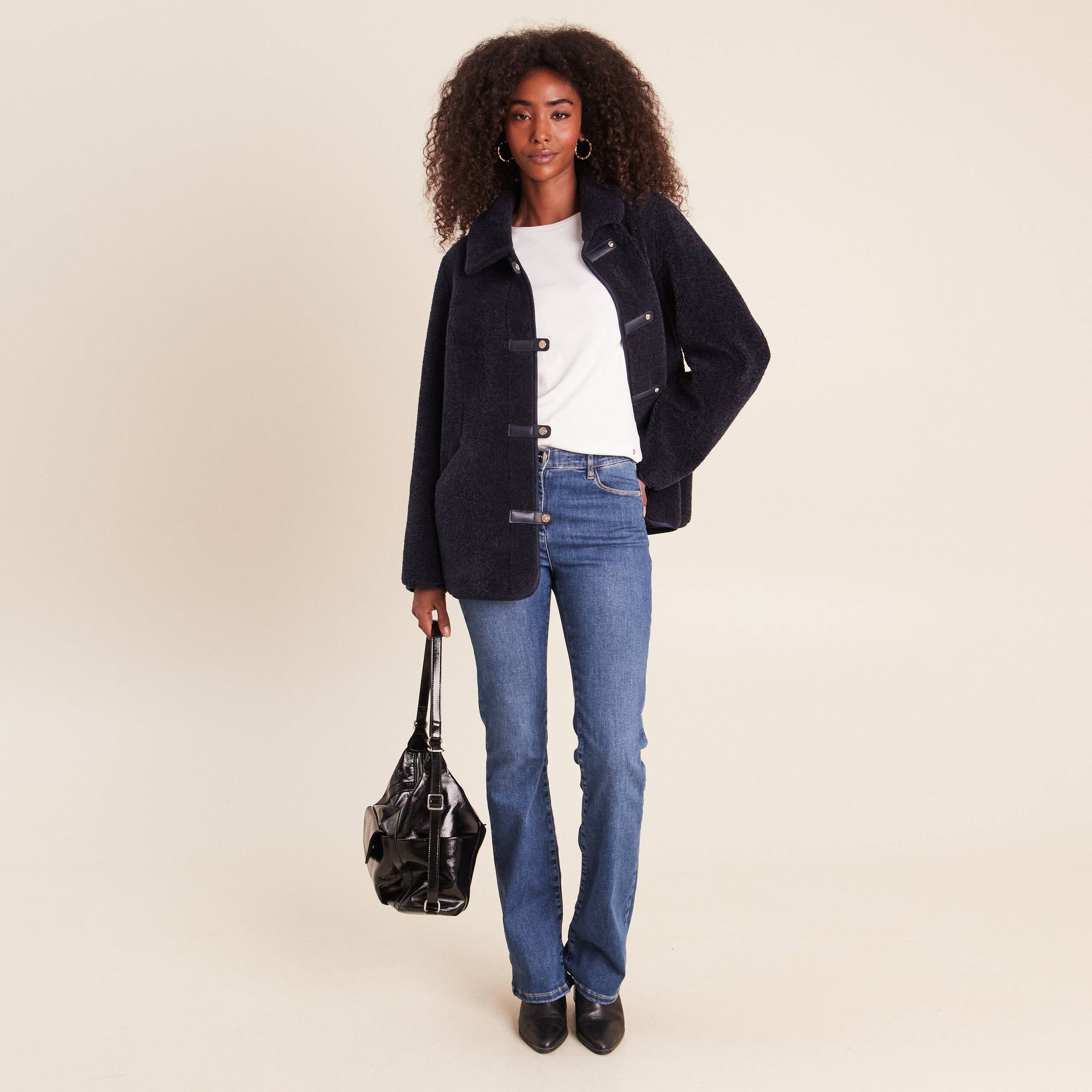 Manteau droit effet mouton bleu fonc&eacute; femme