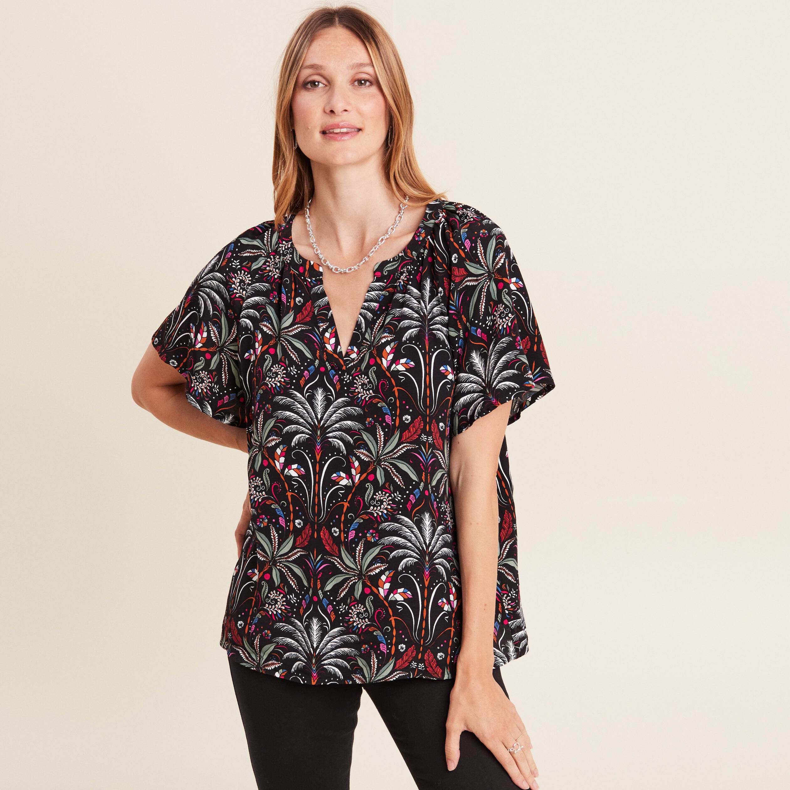 blouse manches courtes noir femme Blouse manches courtes noir femme