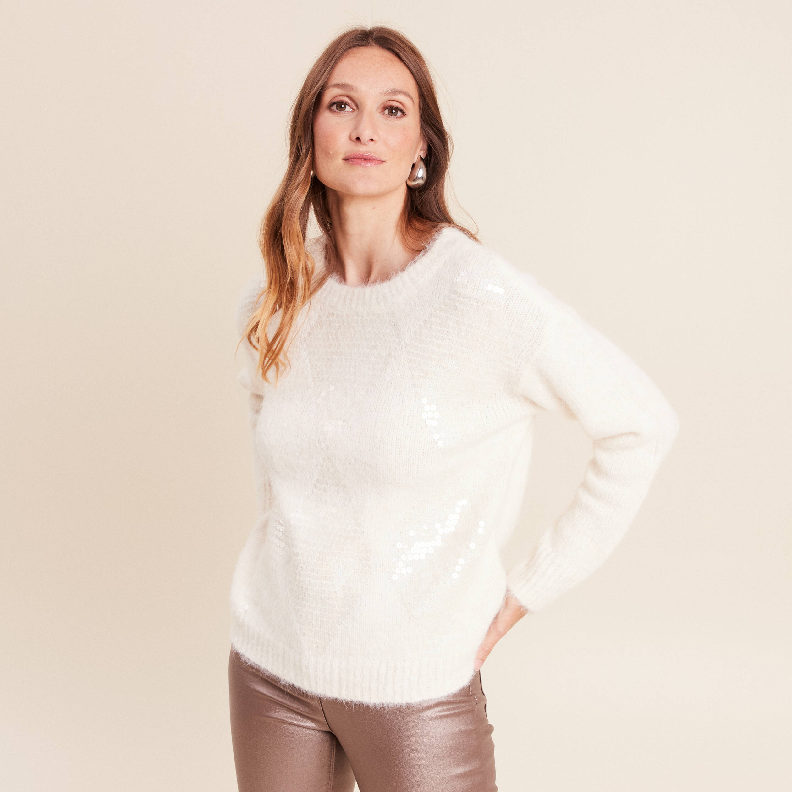 Pull col rond manches longues &agrave; sequins ecru femme