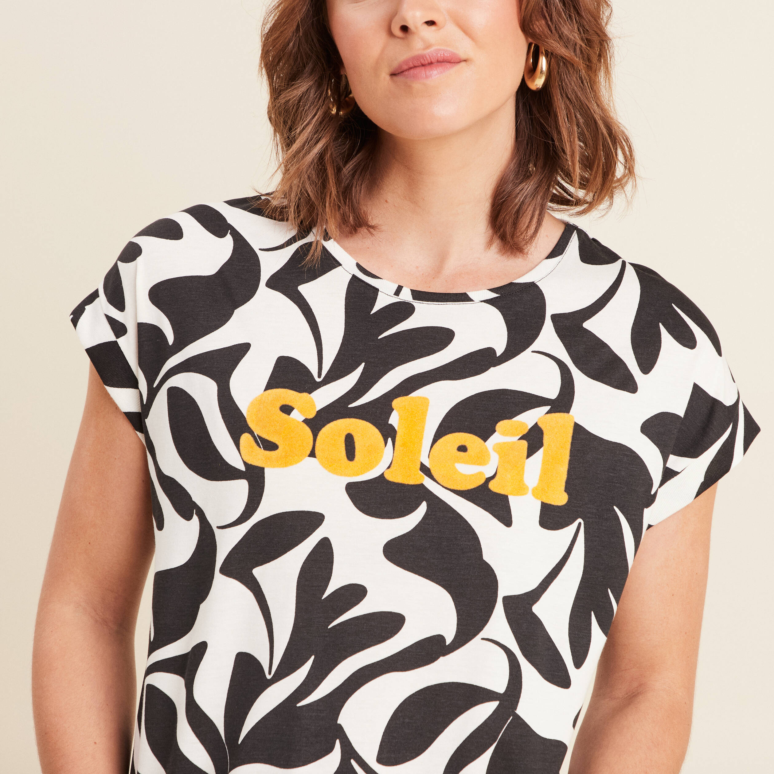t shirt manches courtes noir femme T-shirt manches courtes noir femme