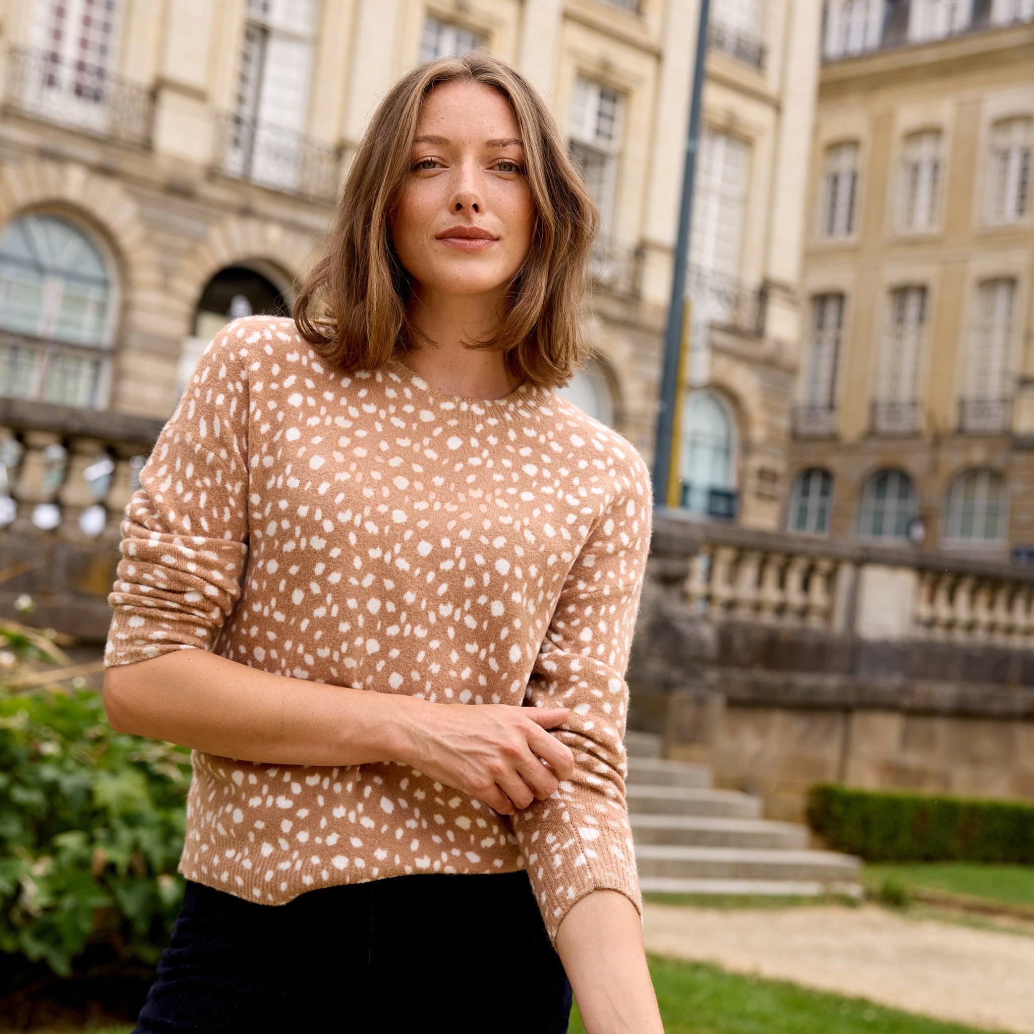 Pull droit col rond manches longues marron femme