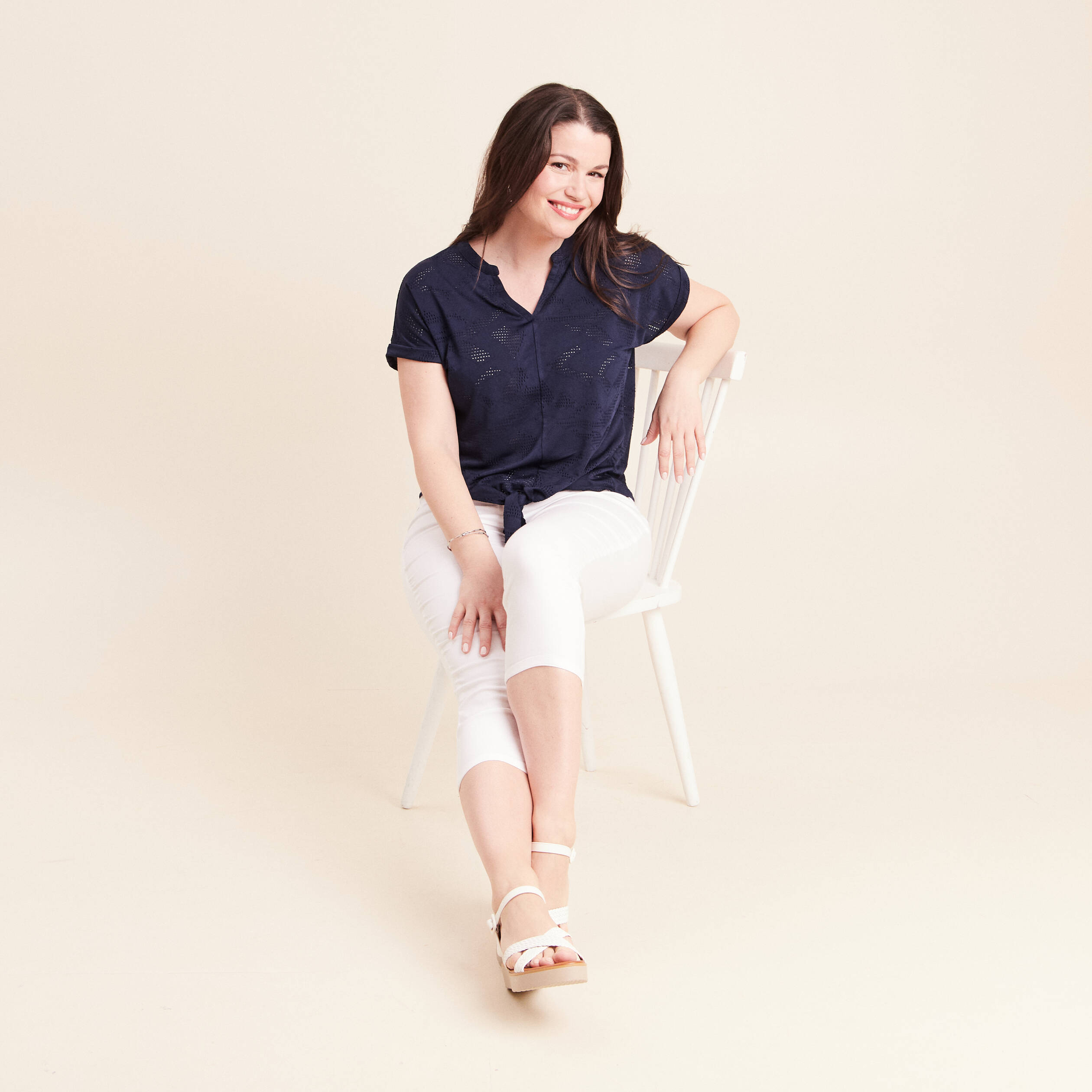 T-shirt col tunisien manches courtes bleu marine femme