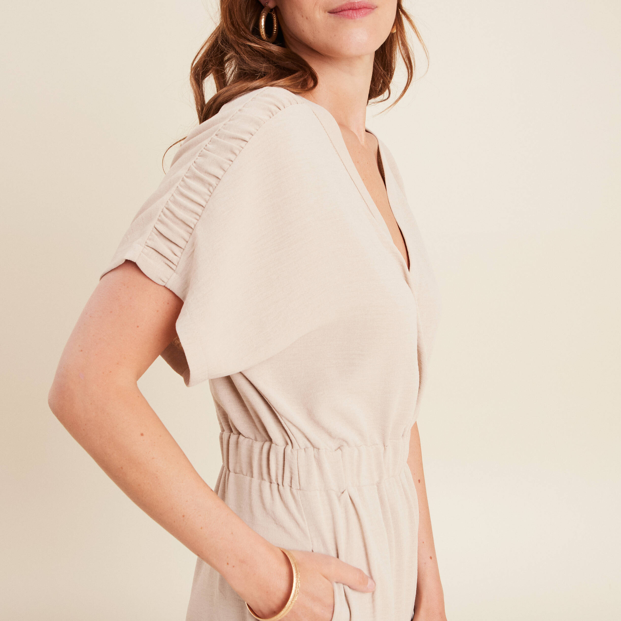 combinaison col croise gris clair femme Combinaison col croisé gris clair femme