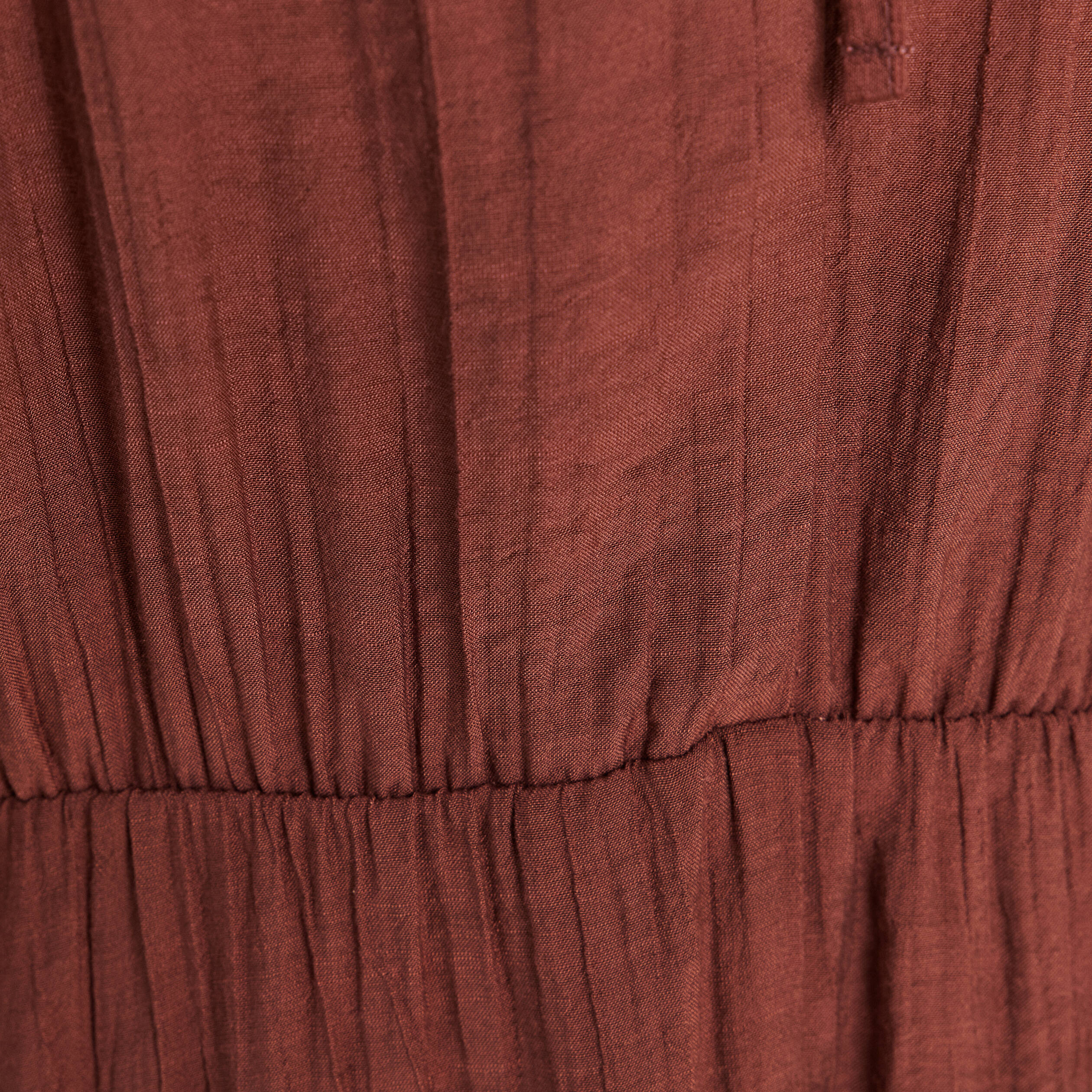 Robe longue &eacute;vas&eacute;e manches courtes marron femme