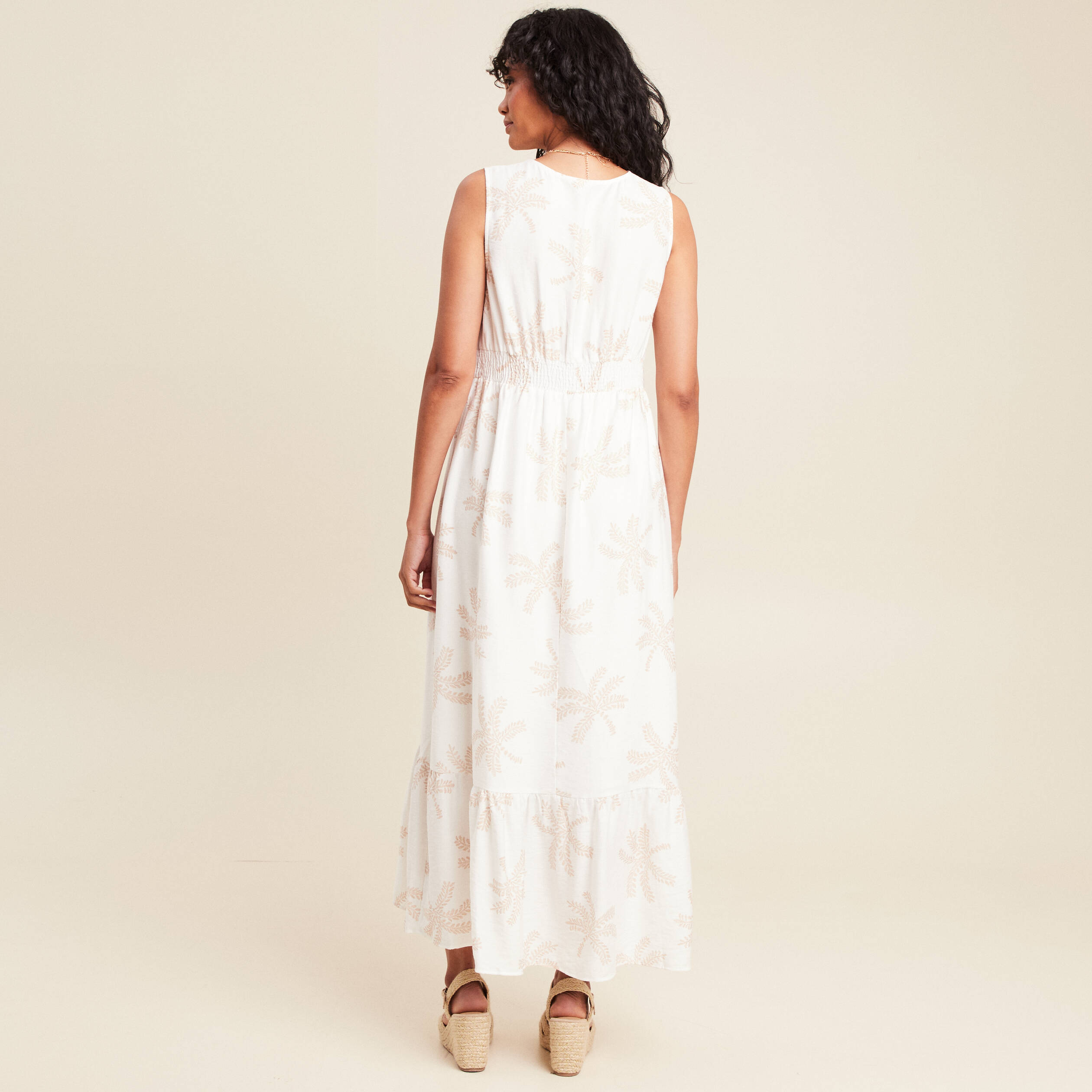 robe evasee col v doublee beige femme robe évasée col V doublée beige femme