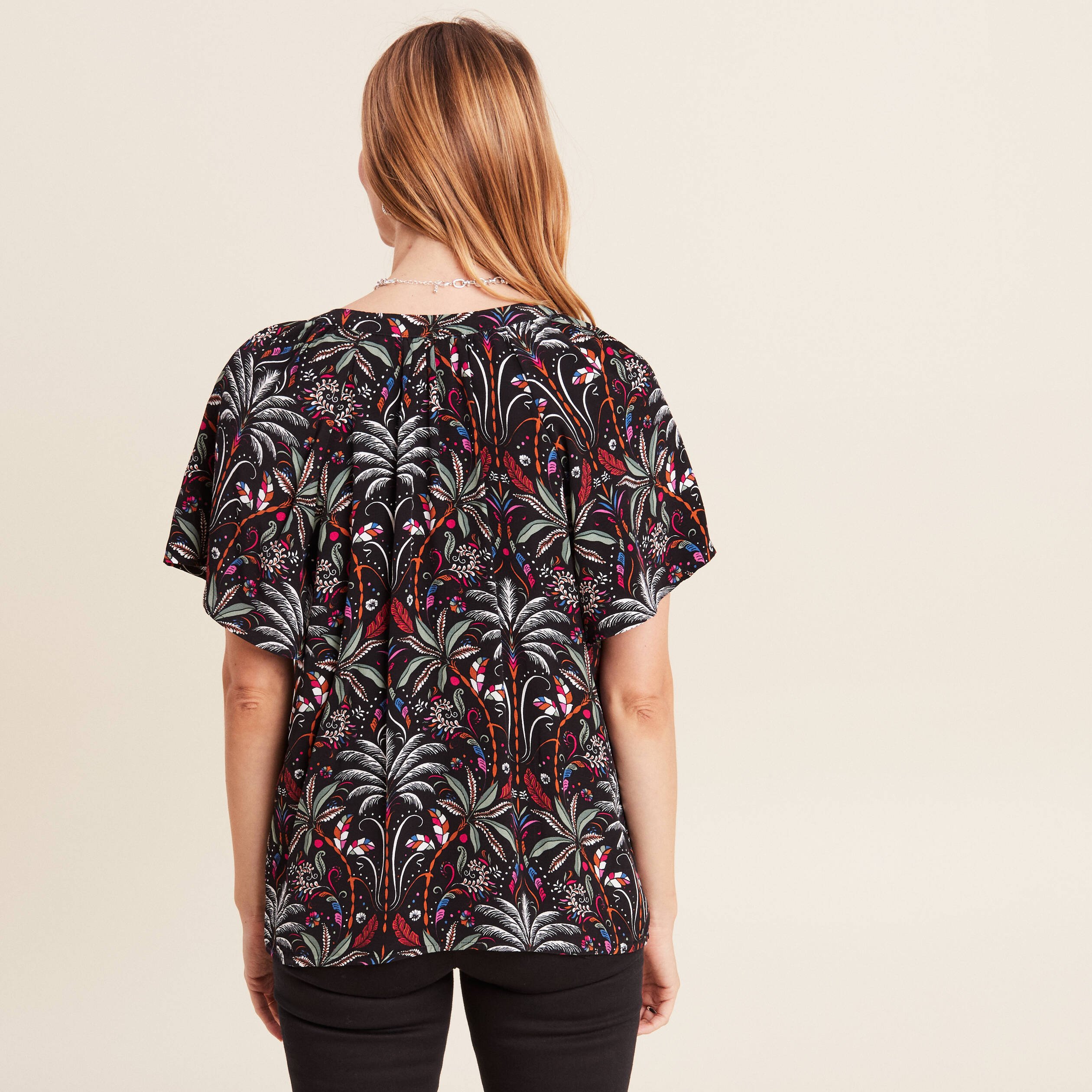 blouse manches courtes noir femme Blouse manches courtes noir femme