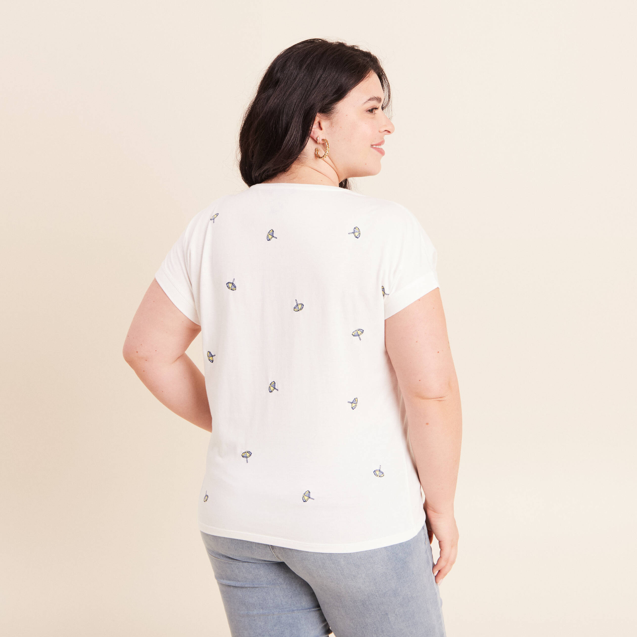 T-shirt col v broderie manches courtes ecru femme