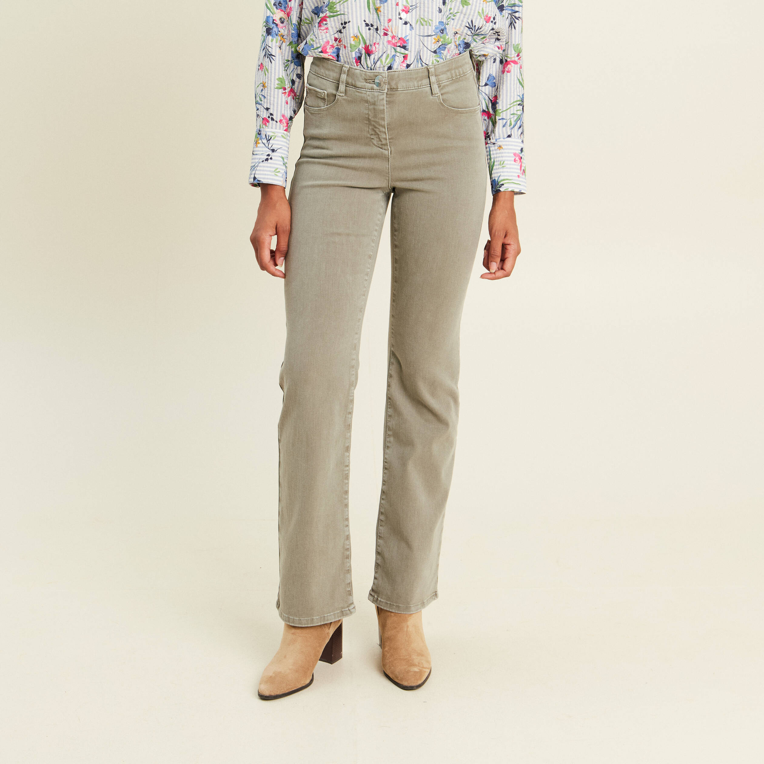 Jean magique L'Unique coupe bootcut vert kaki femme