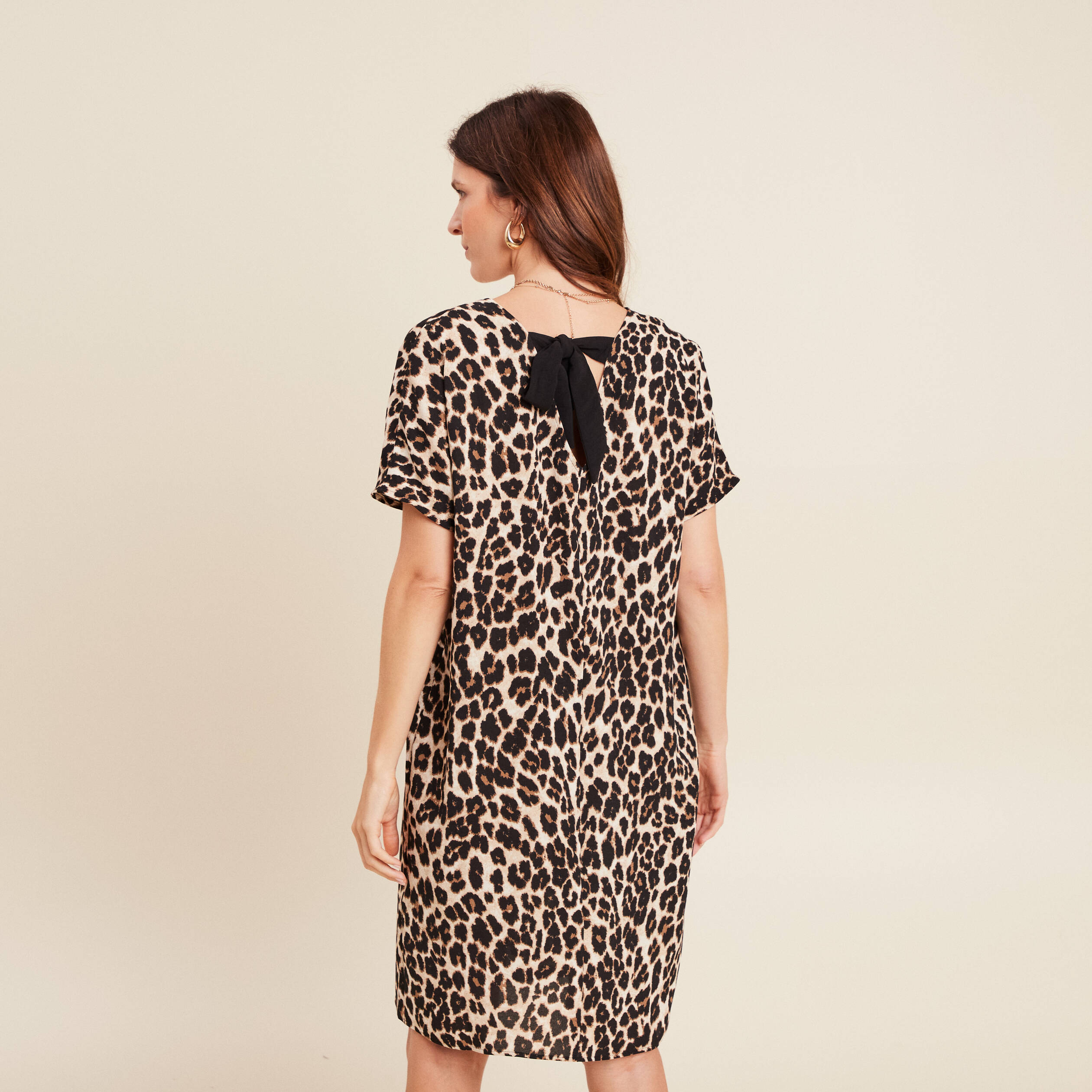 Robe fluide col V creme femme