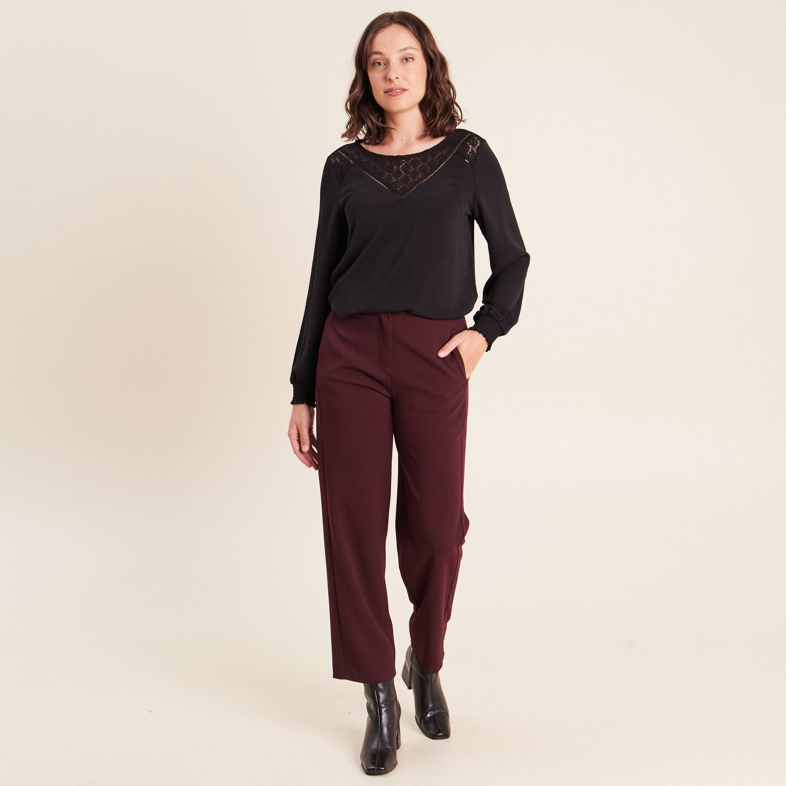 Pantalon bordeaux femme