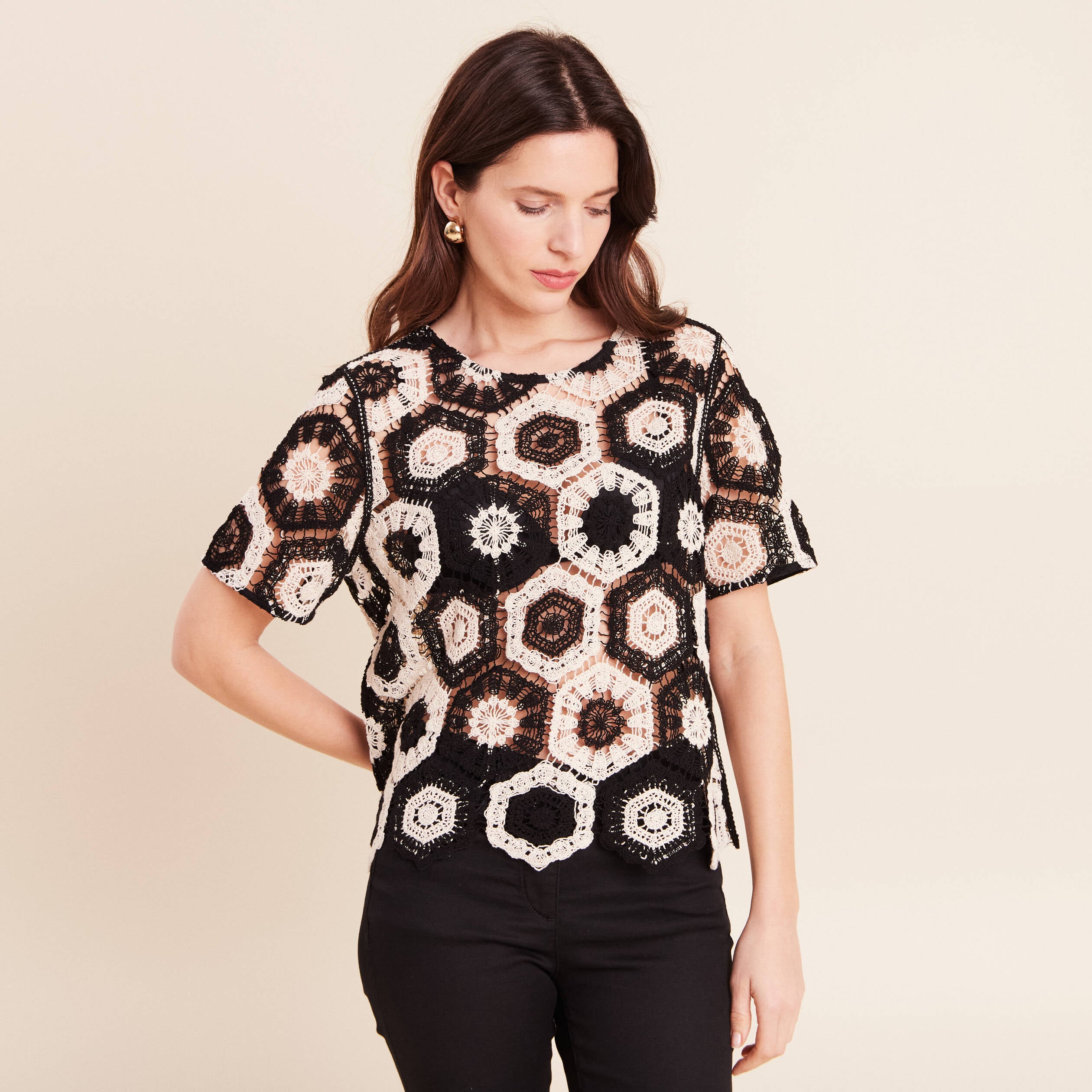 Blouse col rond manches courtes dentelle ecru femme