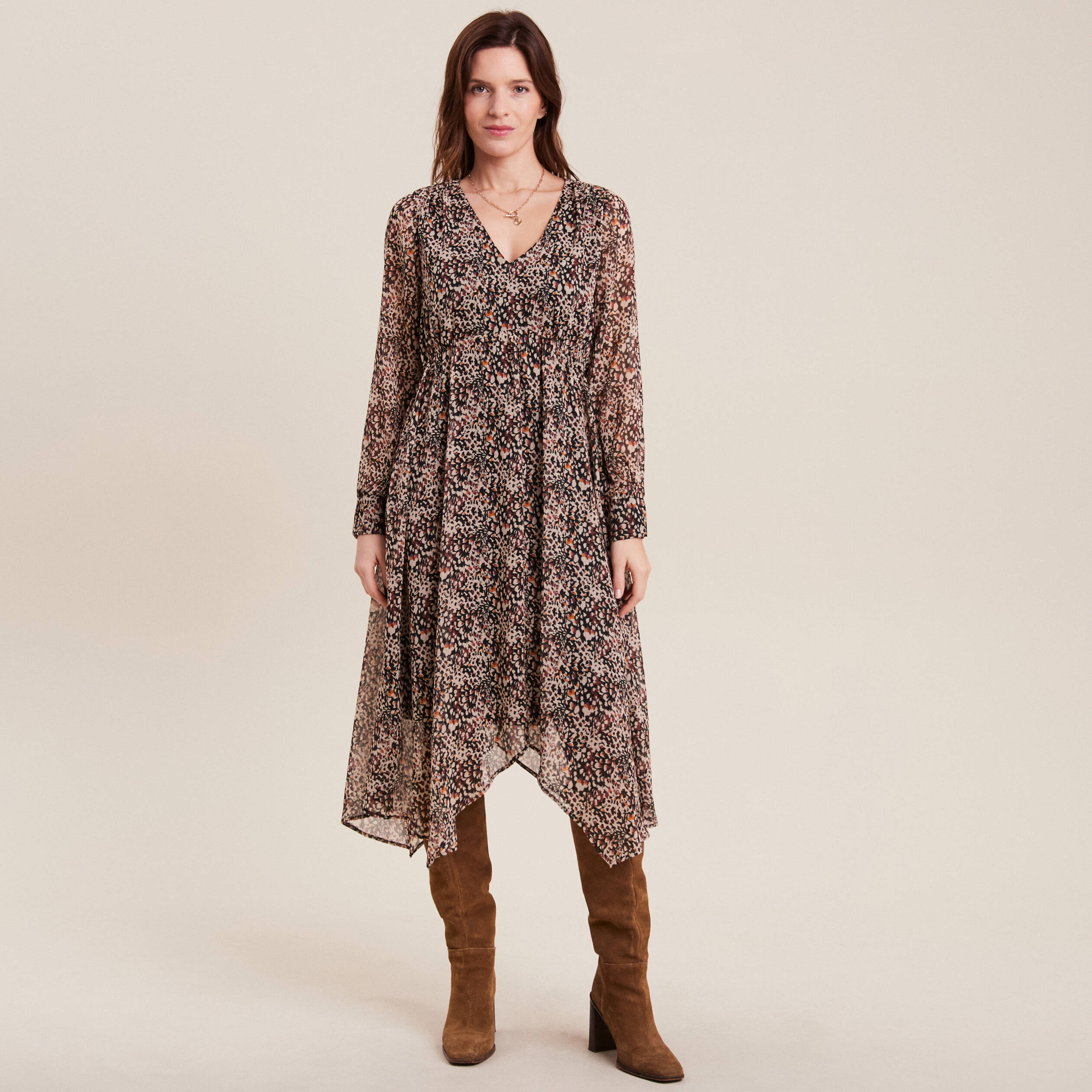 Robe longue évasée noir femme