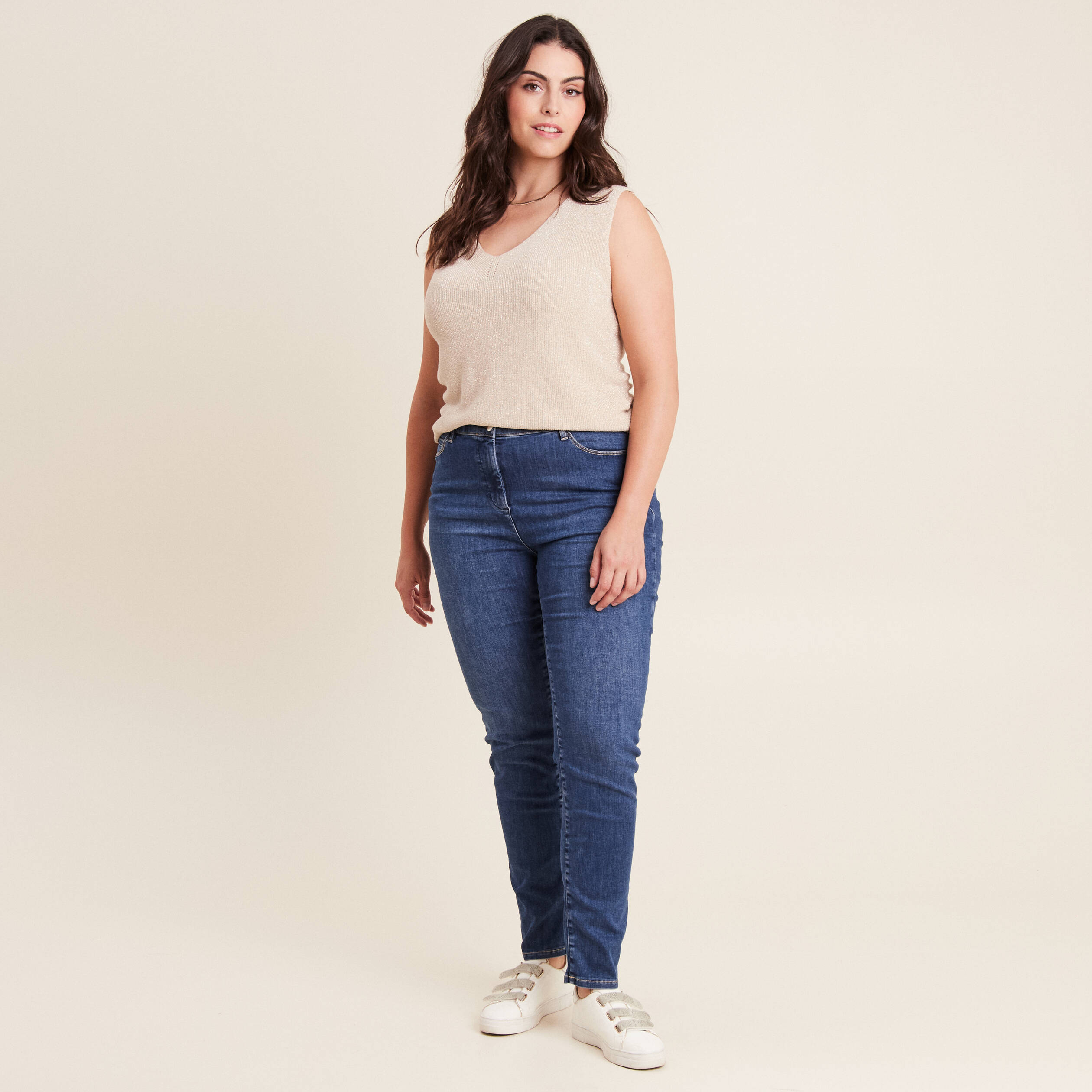 Jean magique L'Unique coupe ajust&eacute;e denim double stone femme