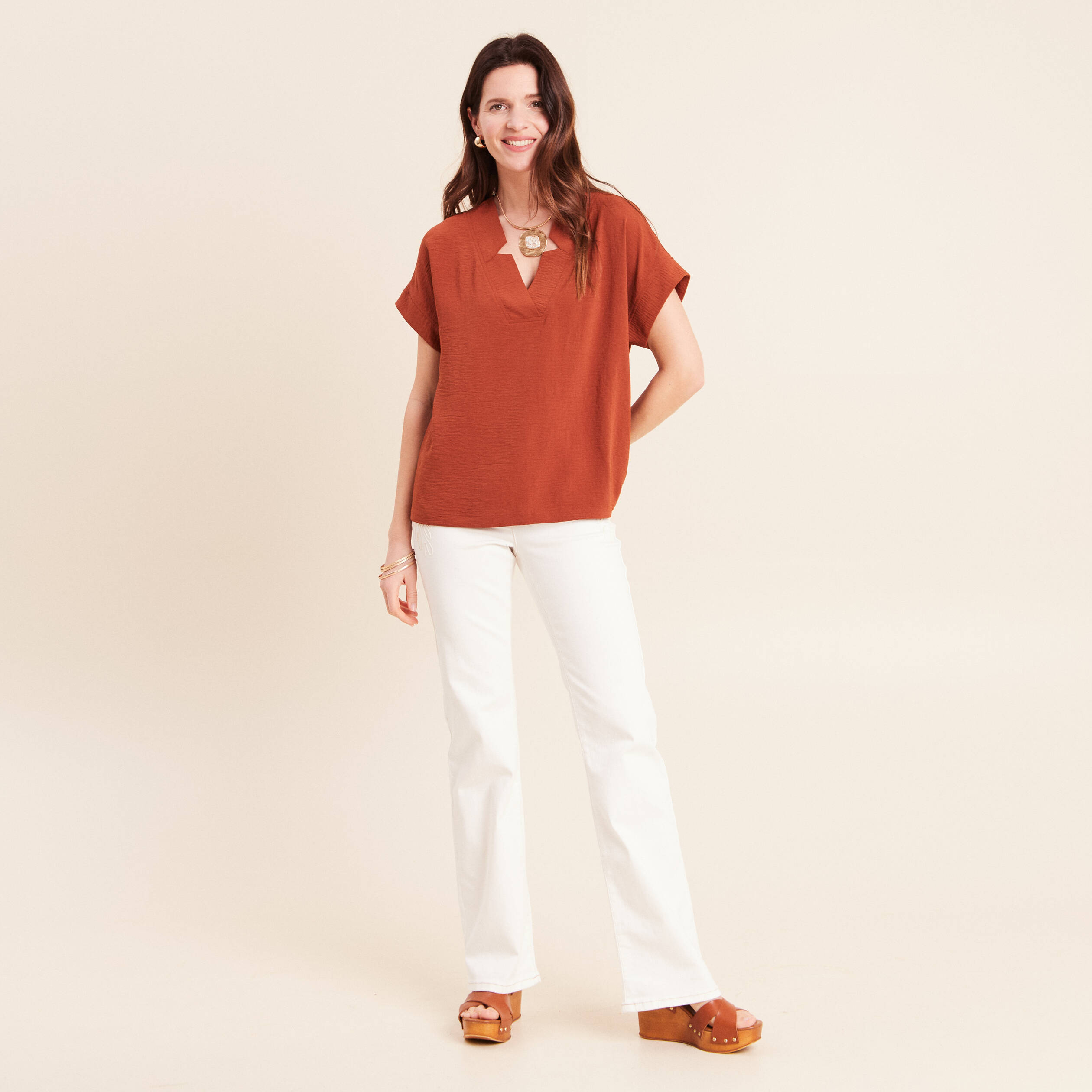 Blouse fluide manches courtes marron fonc&eacute; femme