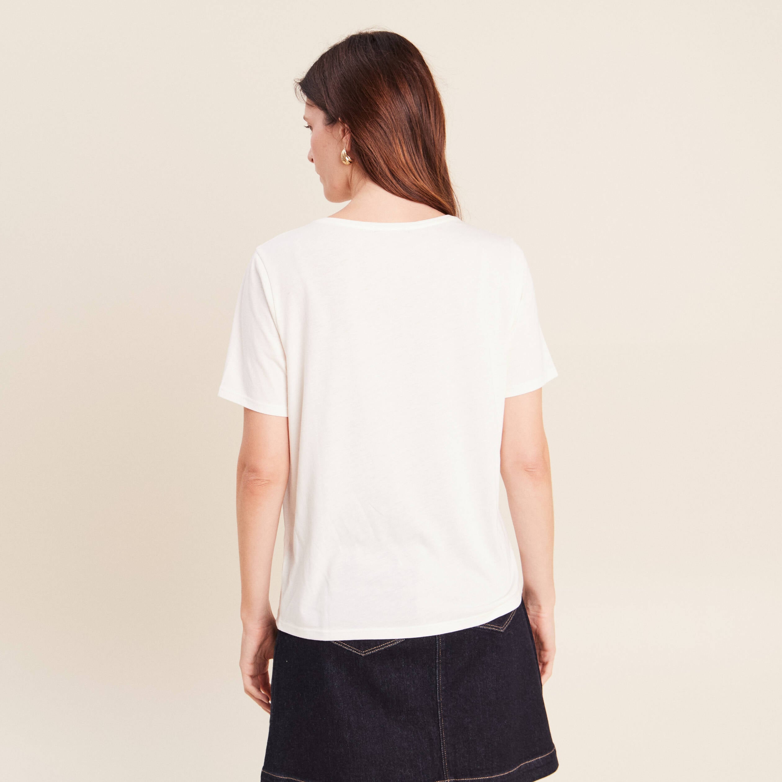 T-shirt &agrave; message col rond ecru femme