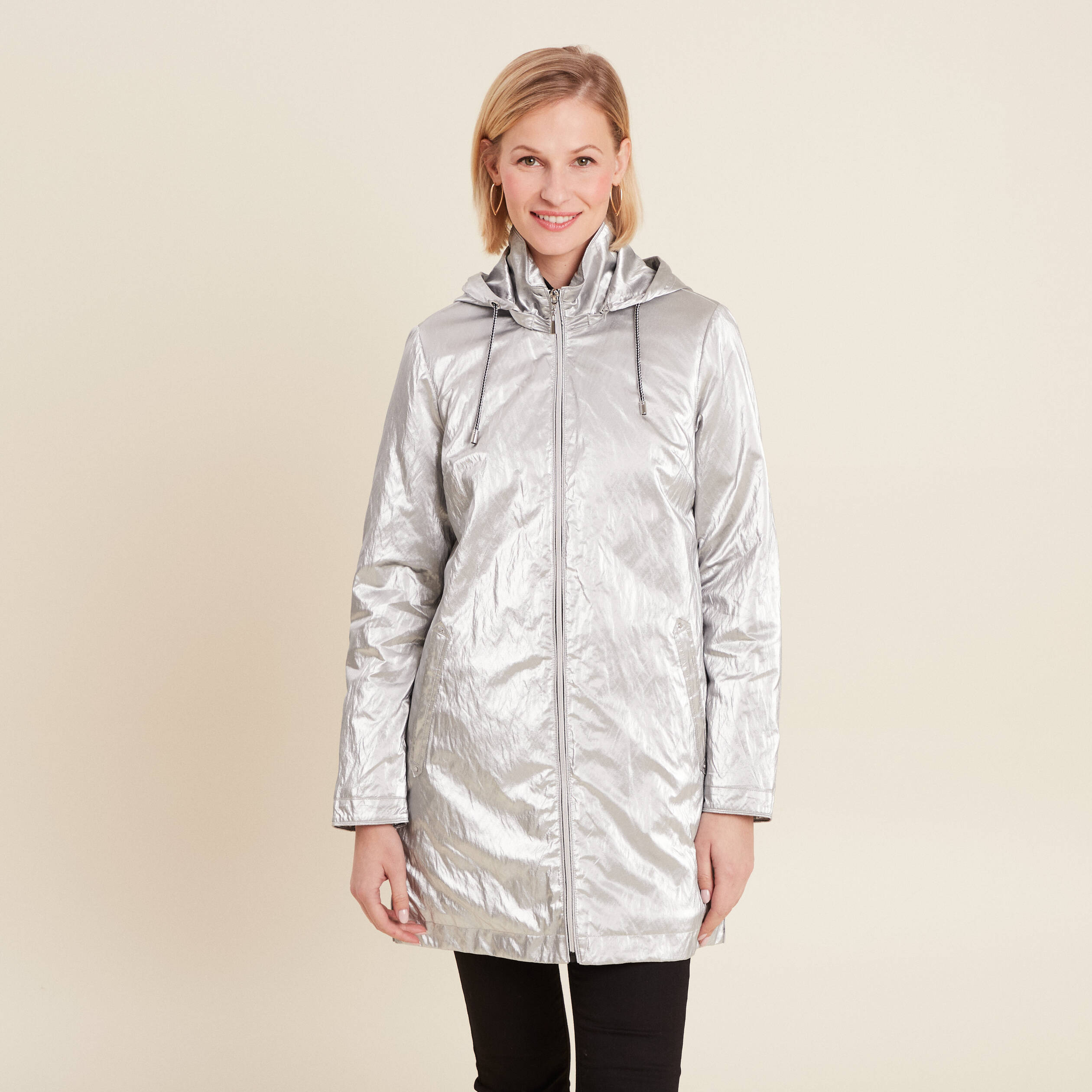 parka metallisee a capuche gris argent femme Parka métallisée à capuche gris argent femme