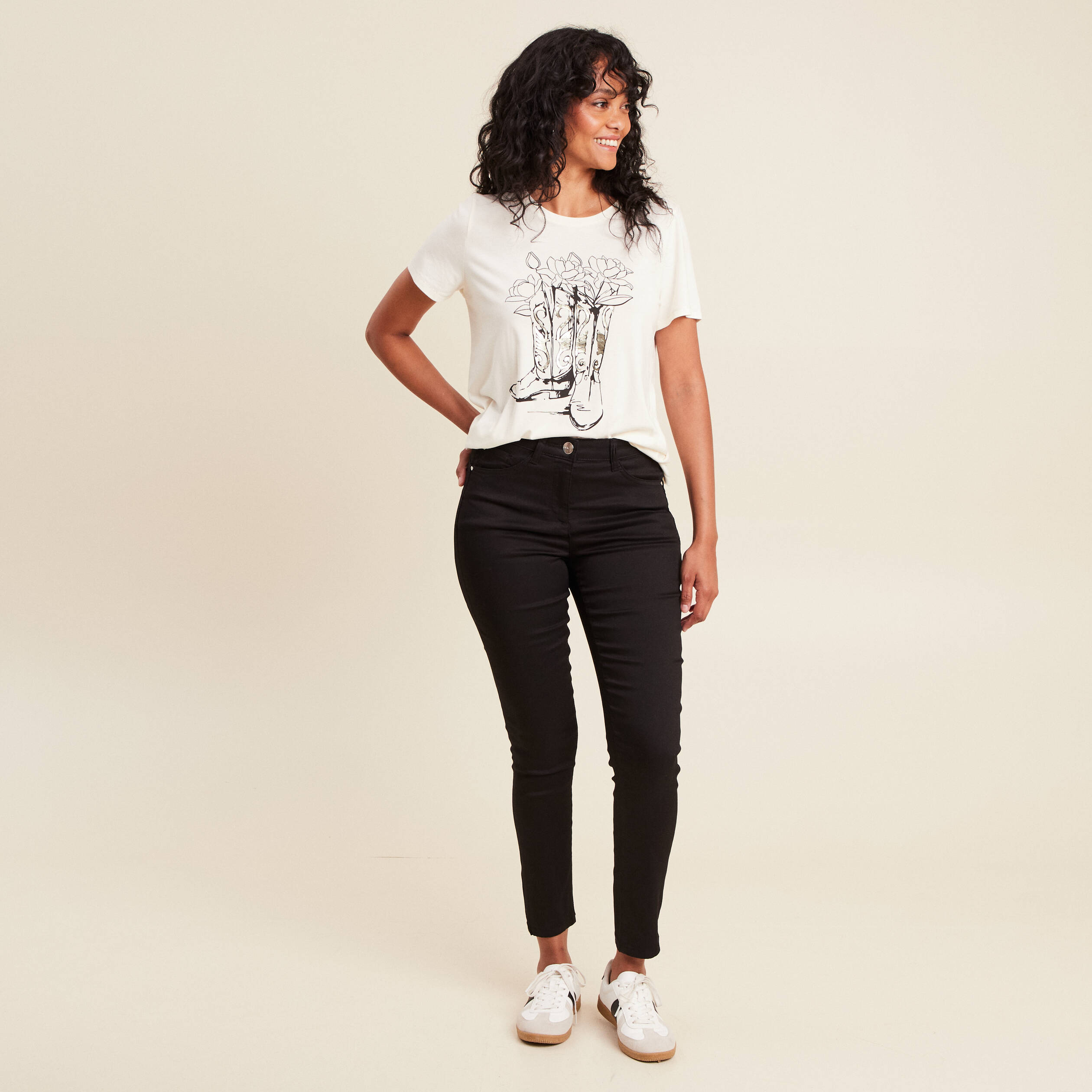 Pantalon magique Le L&eacute;ger coupe ajust&eacute;e noir femme