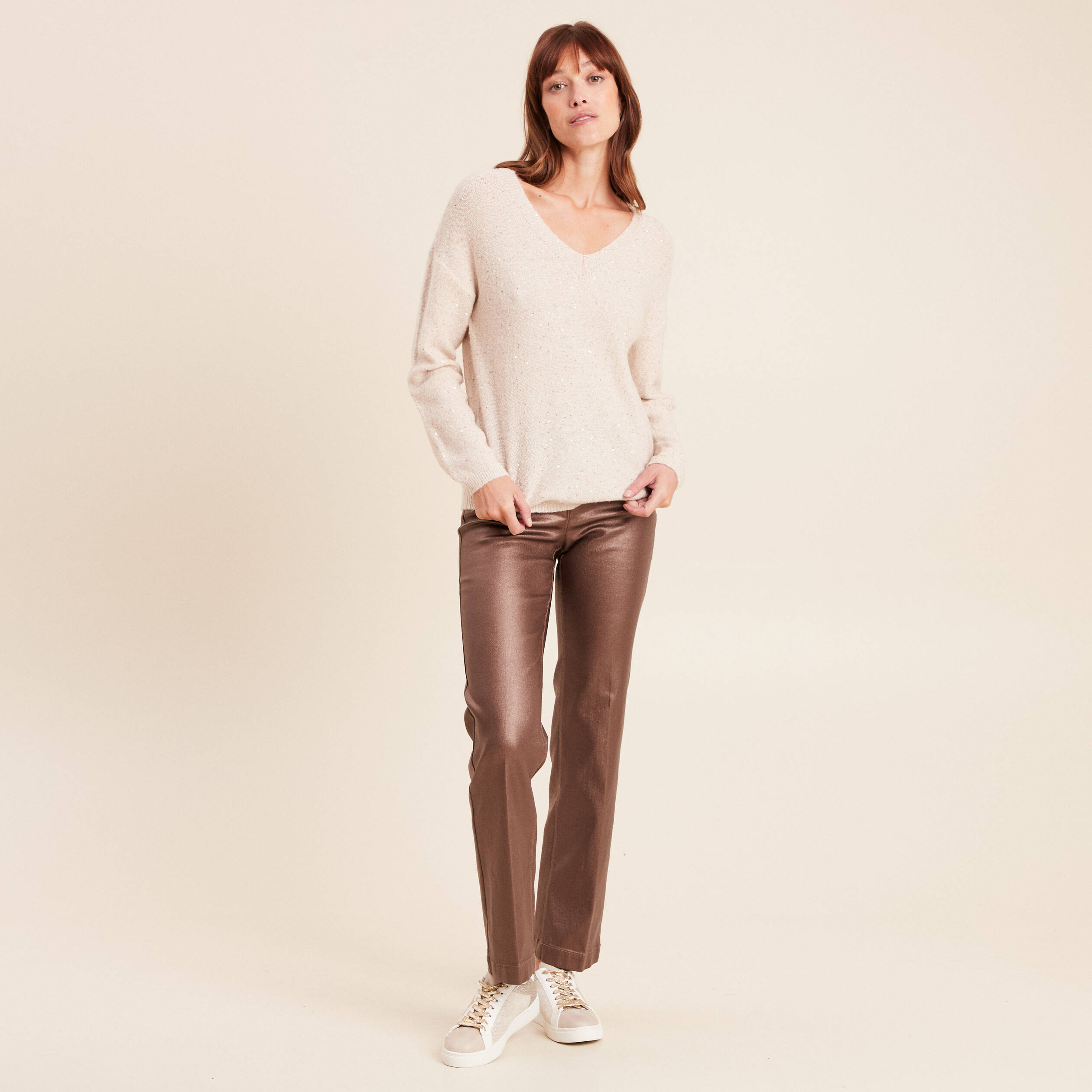 Pull col v manches longues &agrave; sequins couleur or femme