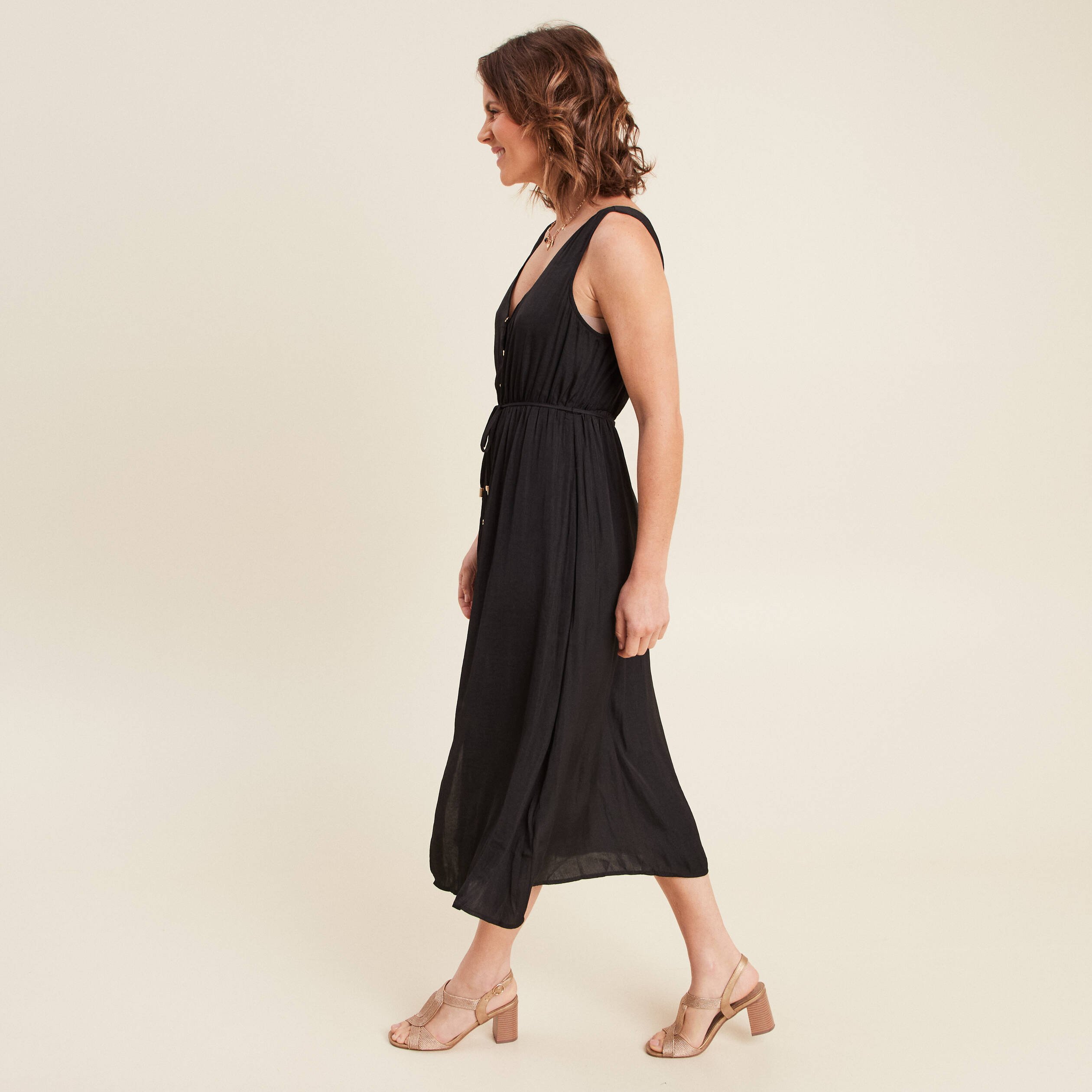 Robe midi évasée satin noir femme