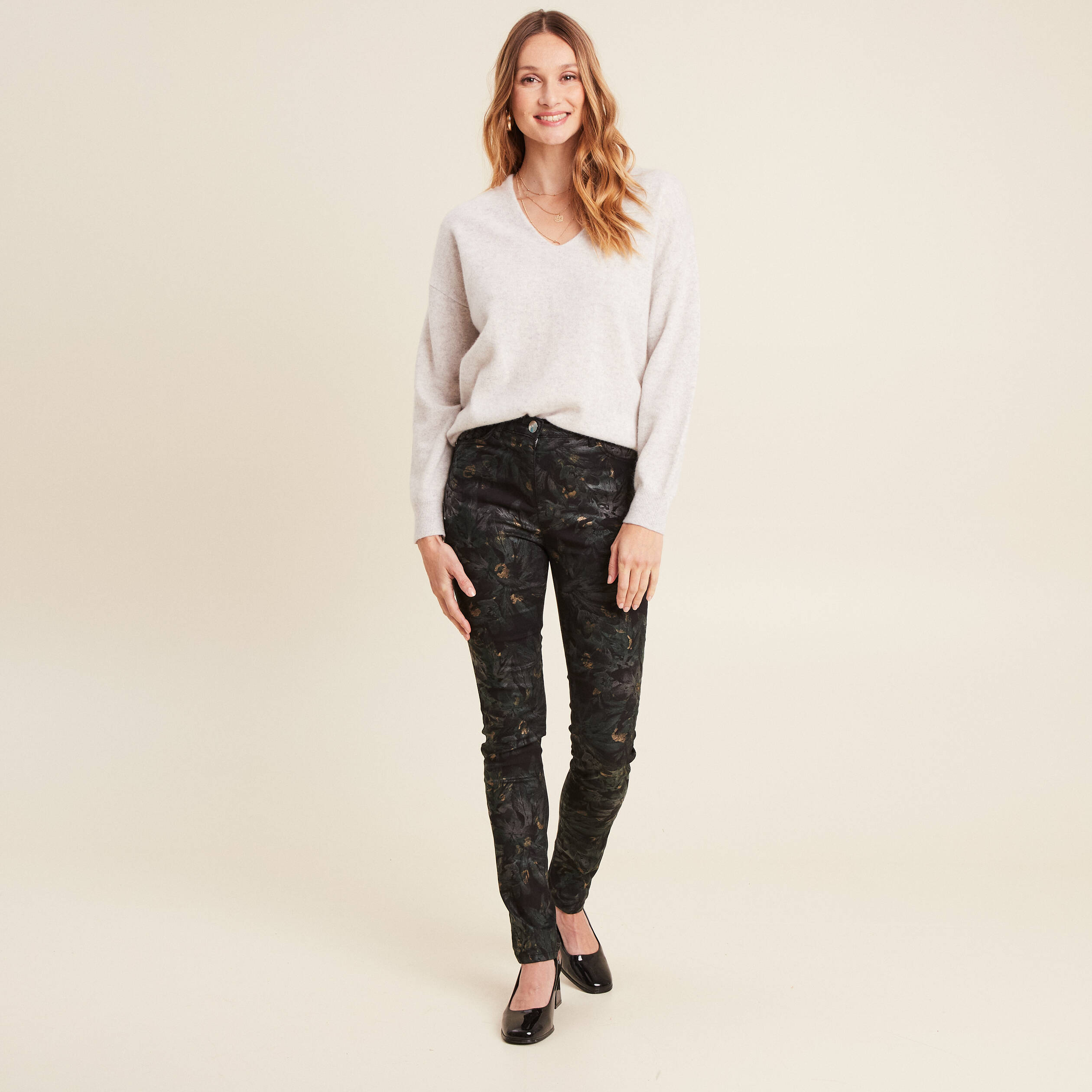 Pantalon ajusté noir femme