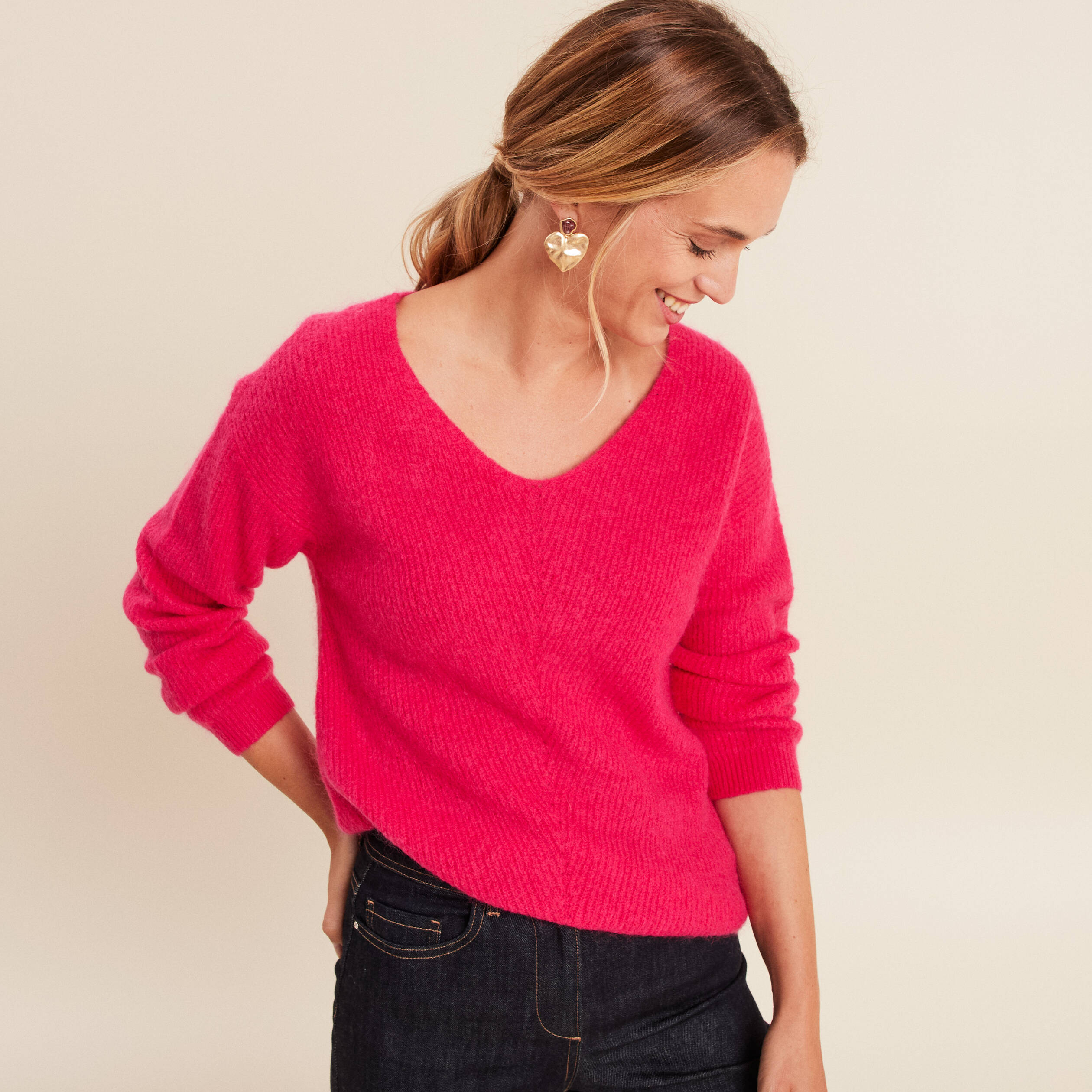 Pull col v rose femme
